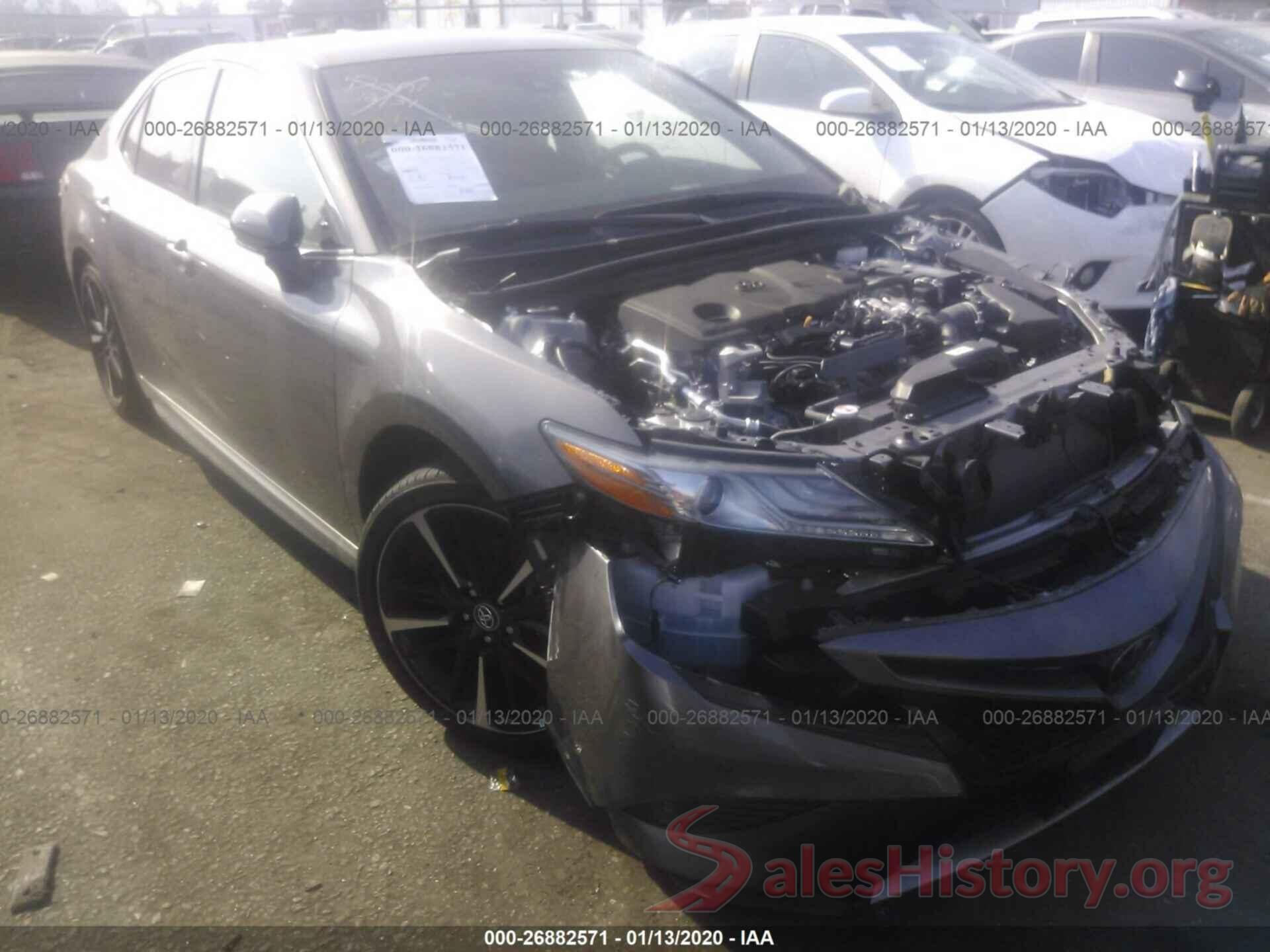 4T1B61HK7JU105272 2018 TOYOTA CAMRY