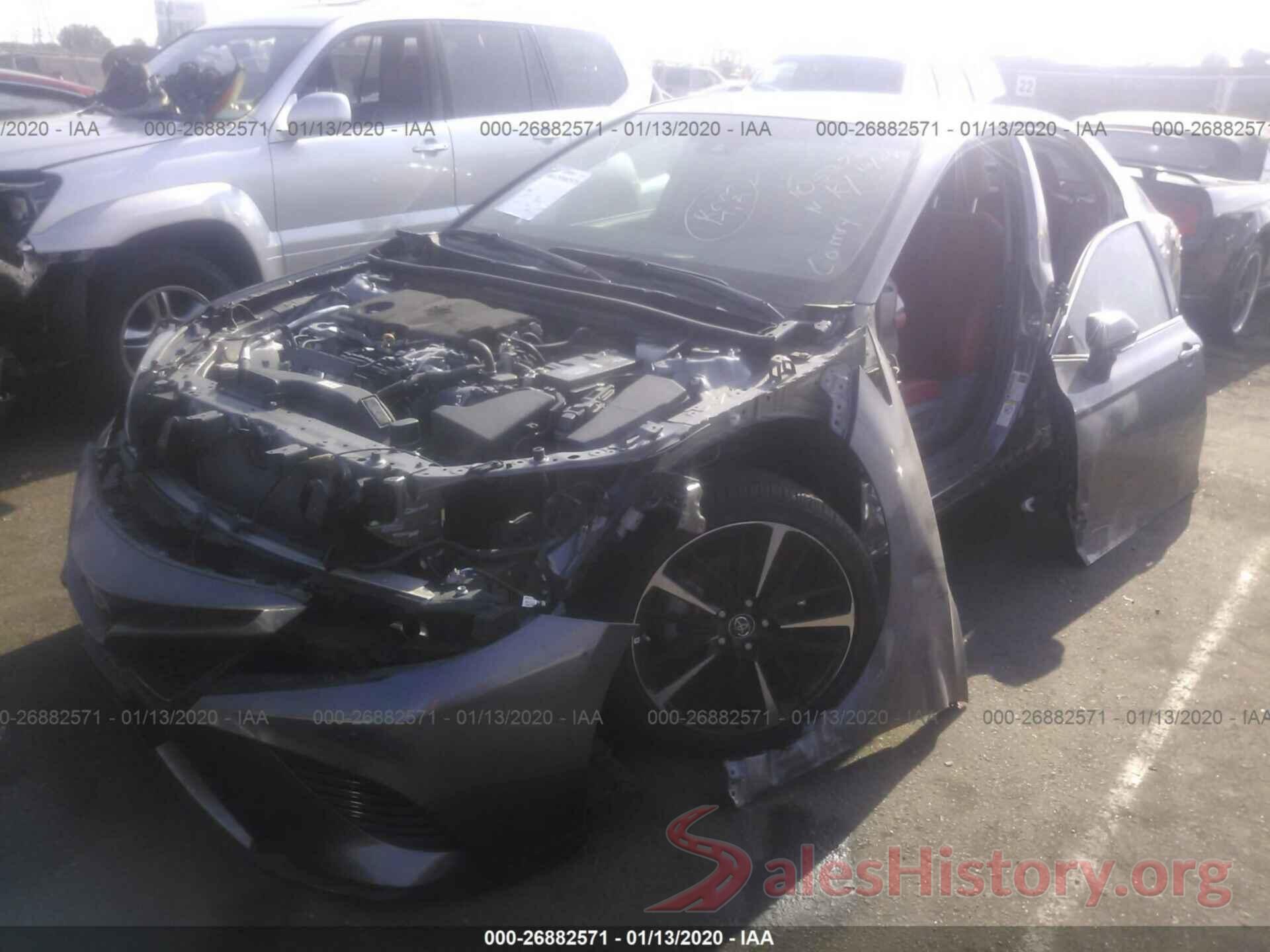 4T1B61HK7JU105272 2018 TOYOTA CAMRY