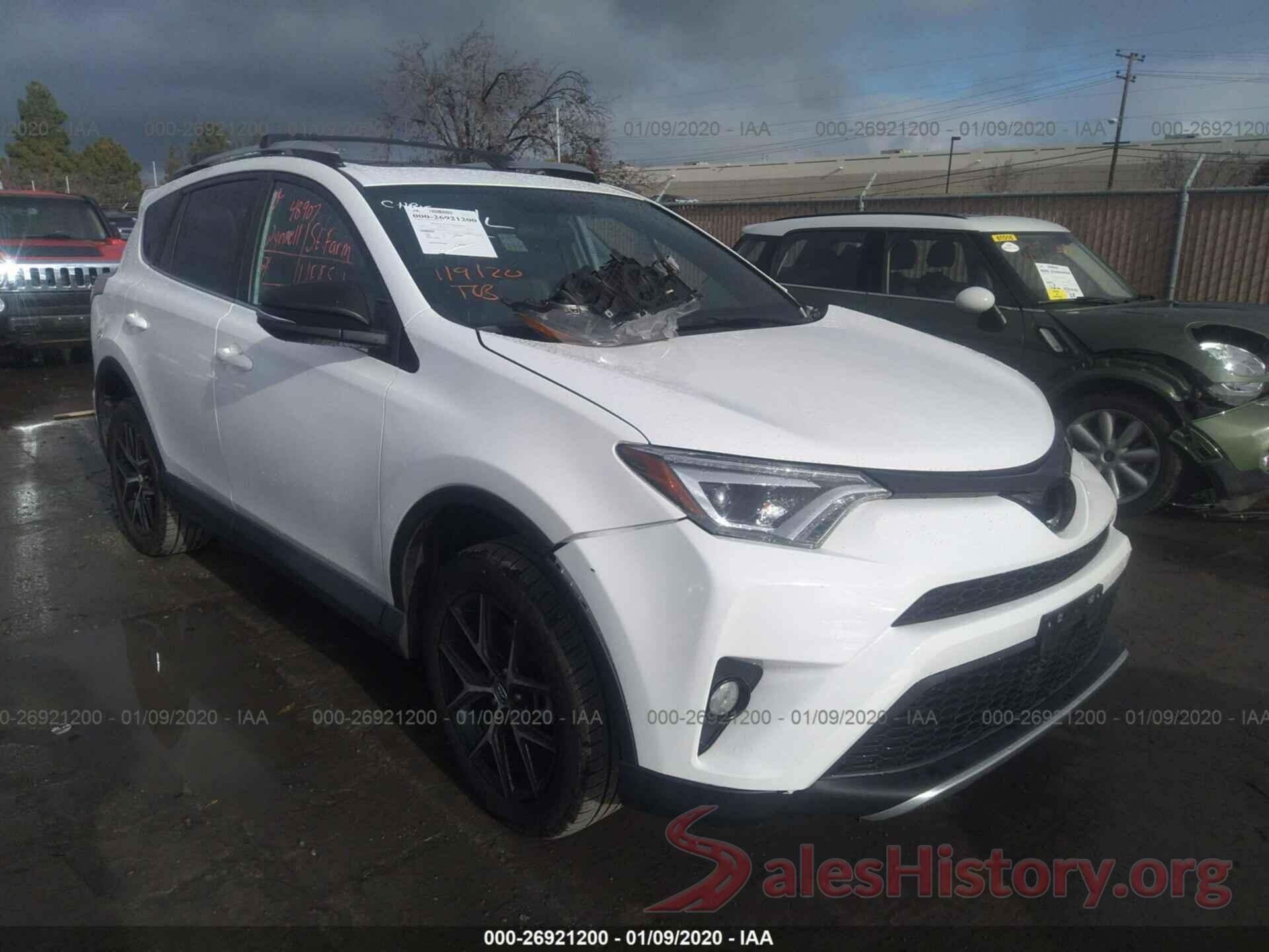 2T3NFREV3GW274232 2016 TOYOTA RAV4