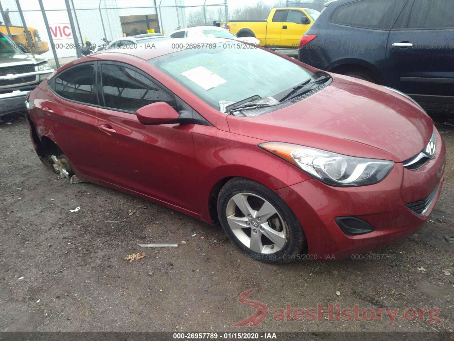 5NPDH4AE1DH387338 2013 HYUNDAI ELANTRA