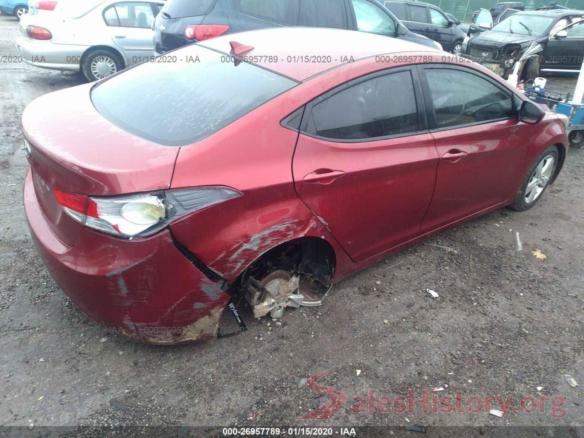 5NPDH4AE1DH387338 2013 HYUNDAI ELANTRA