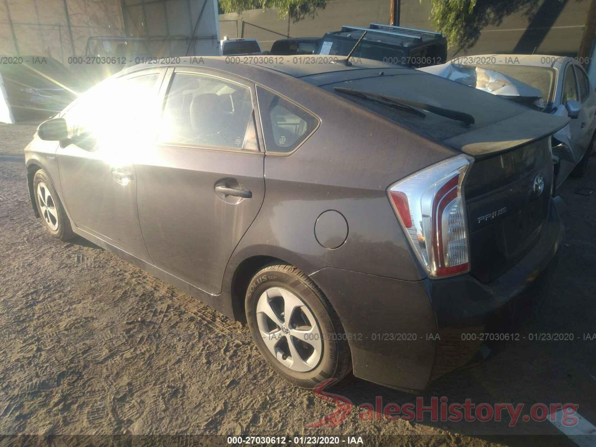 JTDKN3DUXE1777005 2014 TOYOTA PRIUS