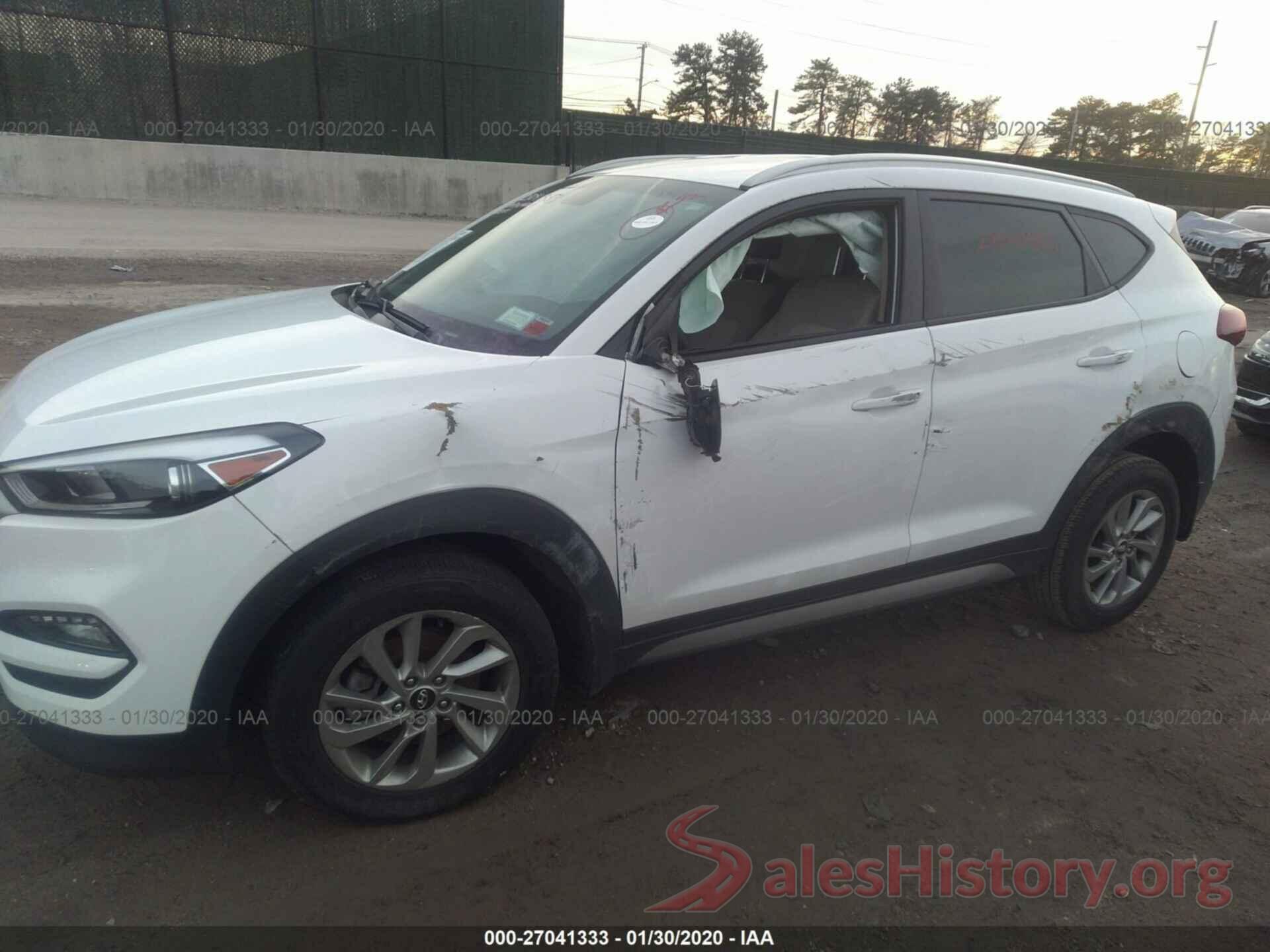 KM8J3CA40HU271221 2017 Hyundai Tucson