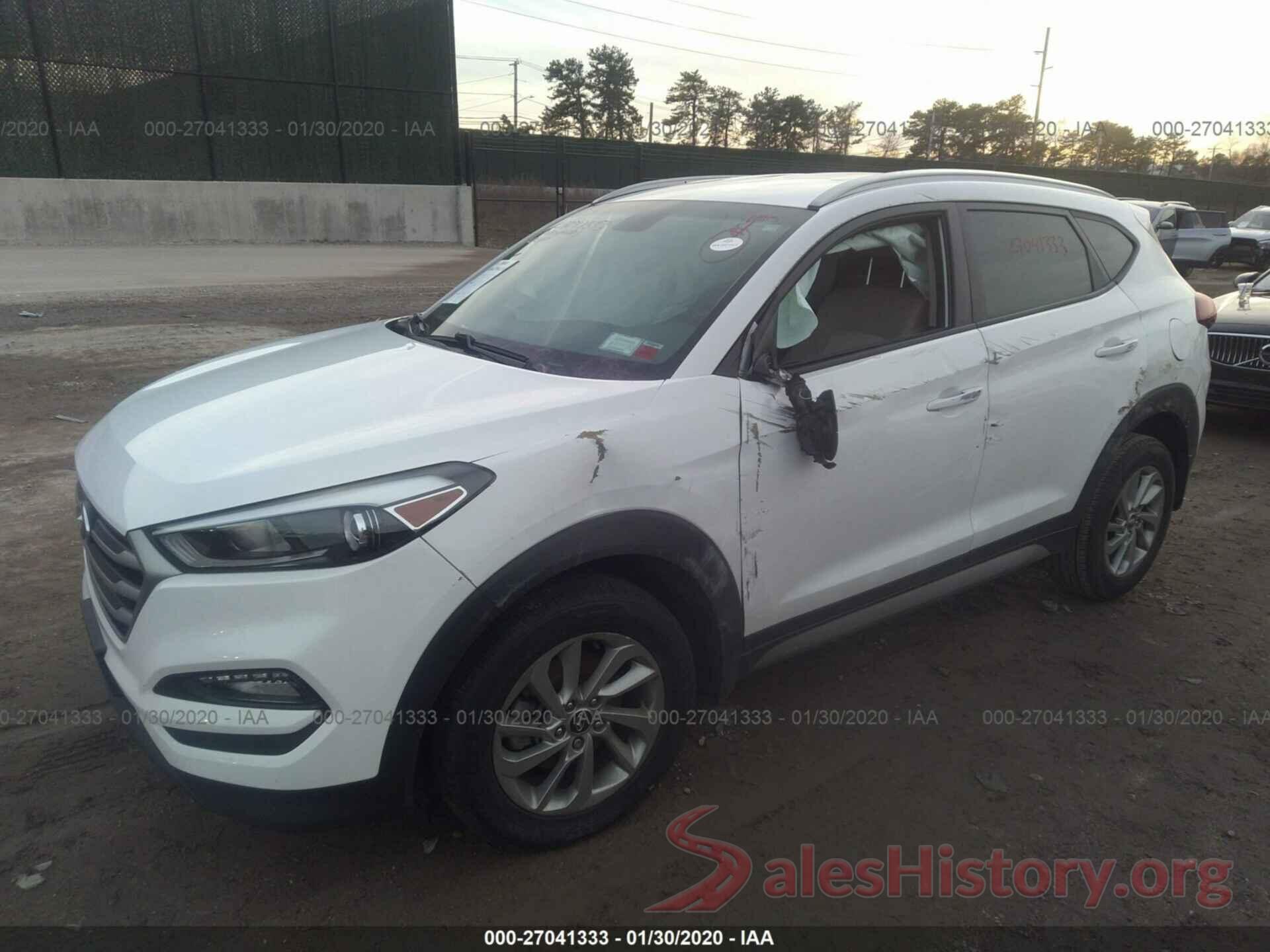 KM8J3CA40HU271221 2017 Hyundai Tucson