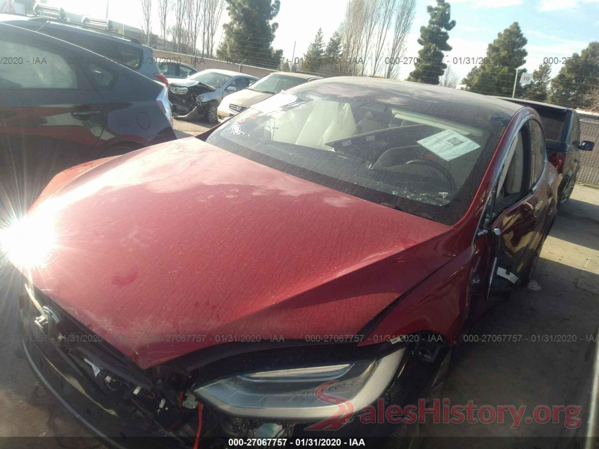 5YJXCAE22HF060896 2017 TESLA MODEL X