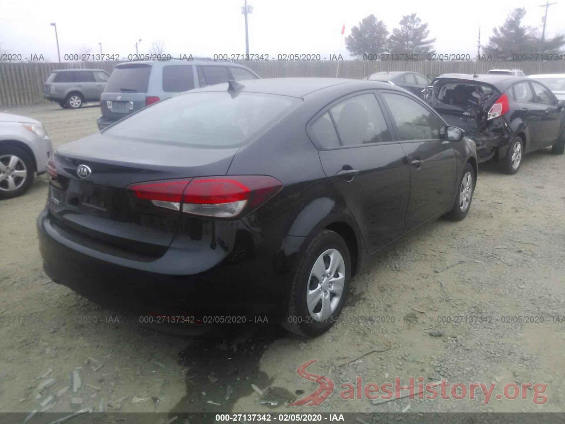 3KPFK4A7XJE229091 2018 KIA FORTE