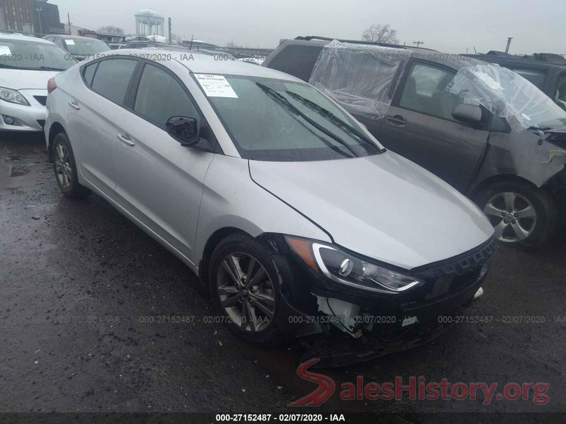 5NPD84LFXJH272058 2018 HYUNDAI ELANTRA