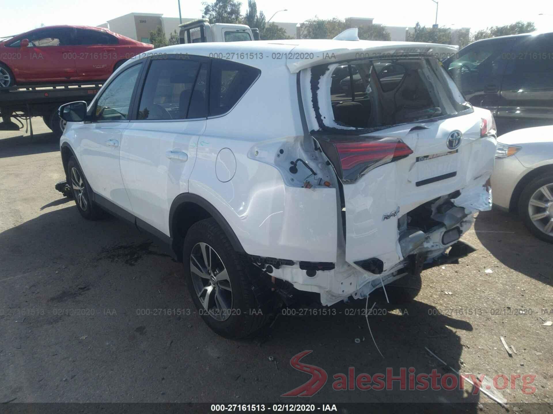 2T3WFREV5JW518457 2018 TOYOTA RAV4