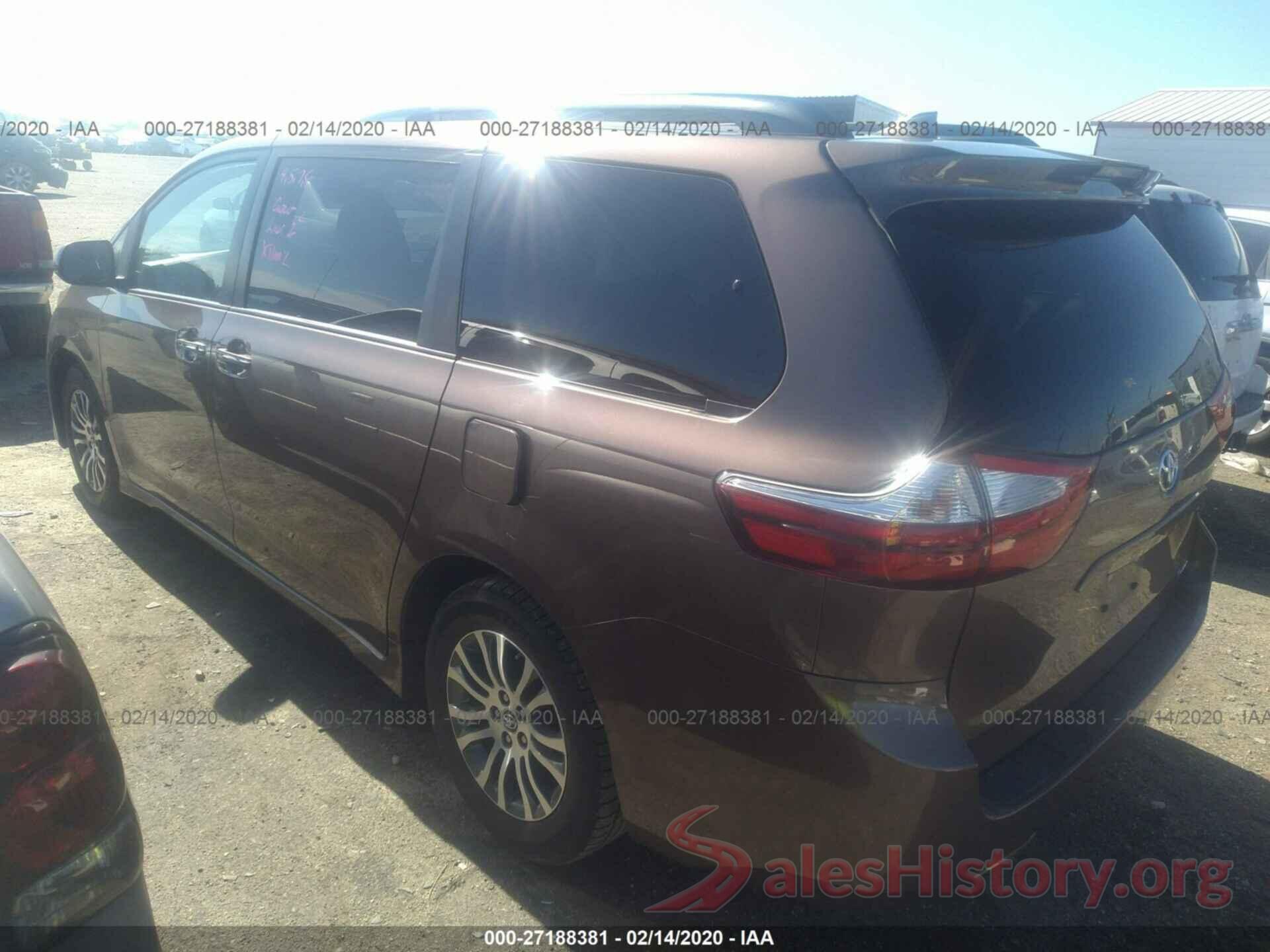 5TDYZ3DC9JS932887 2018 TOYOTA SIENNA