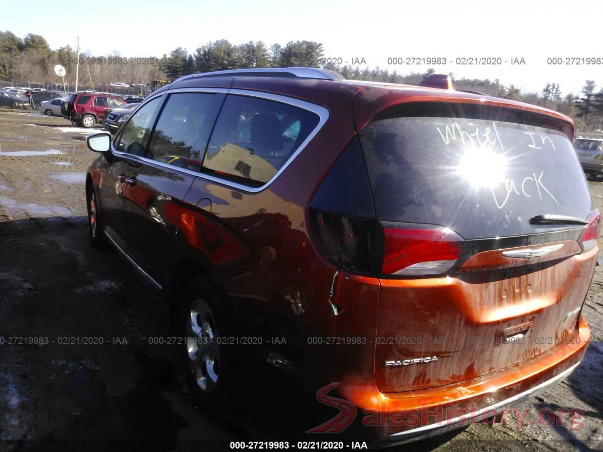 2C4RC1N70JR254051 2018 CHRYSLER PACIFICA