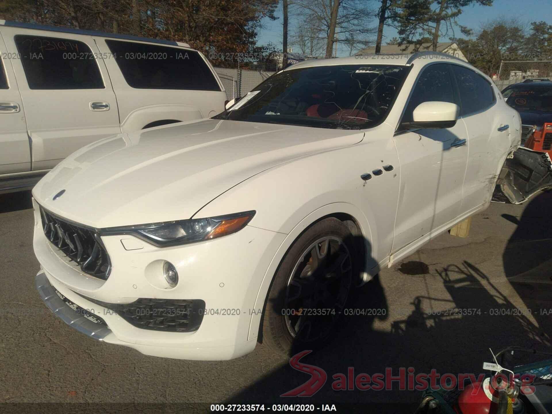 ZN661XUL0HX246715 2017 MASERATI LEVANTE