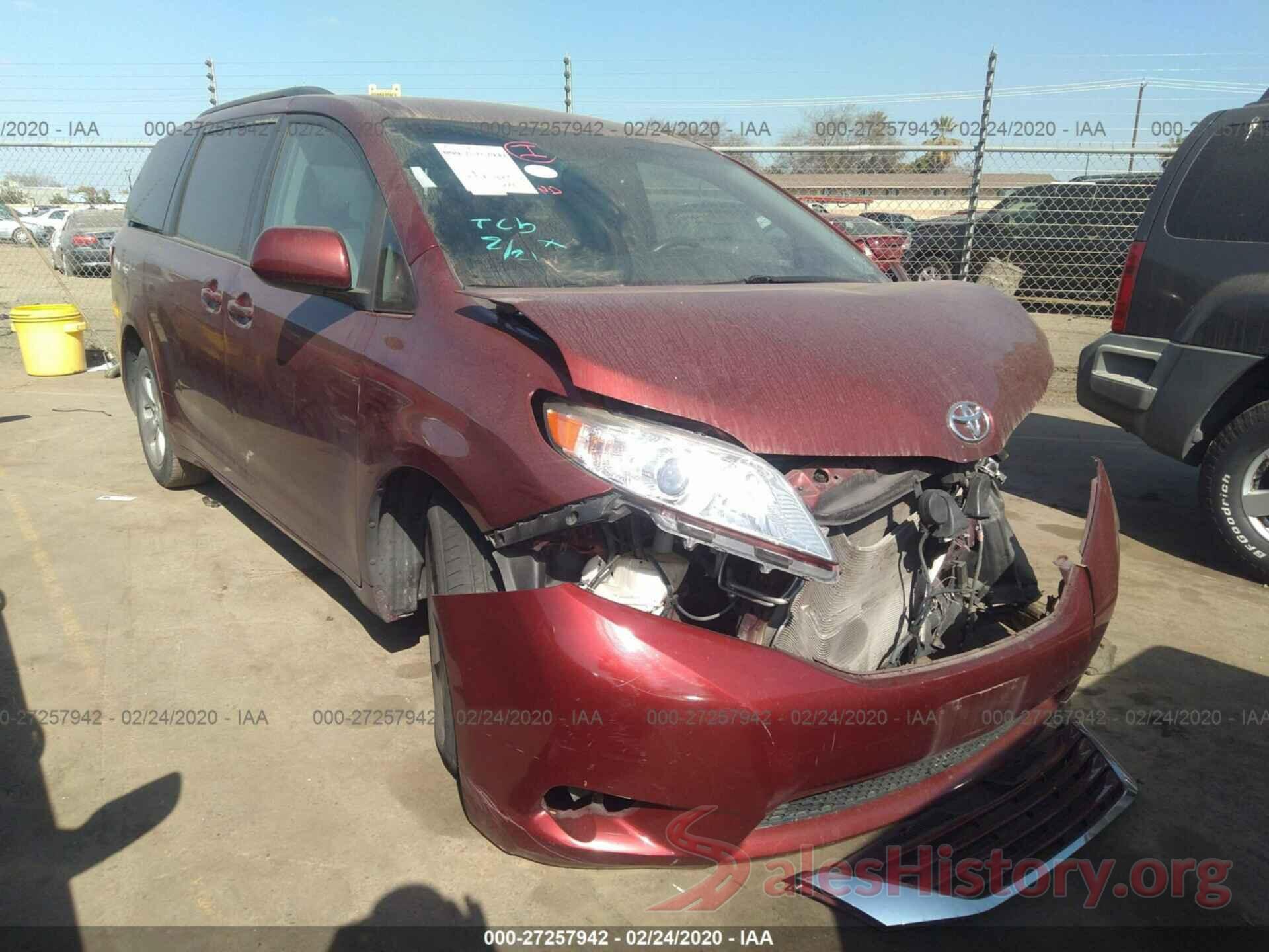 5TDKK3DC0GS703002 2016 TOYOTA SIENNA