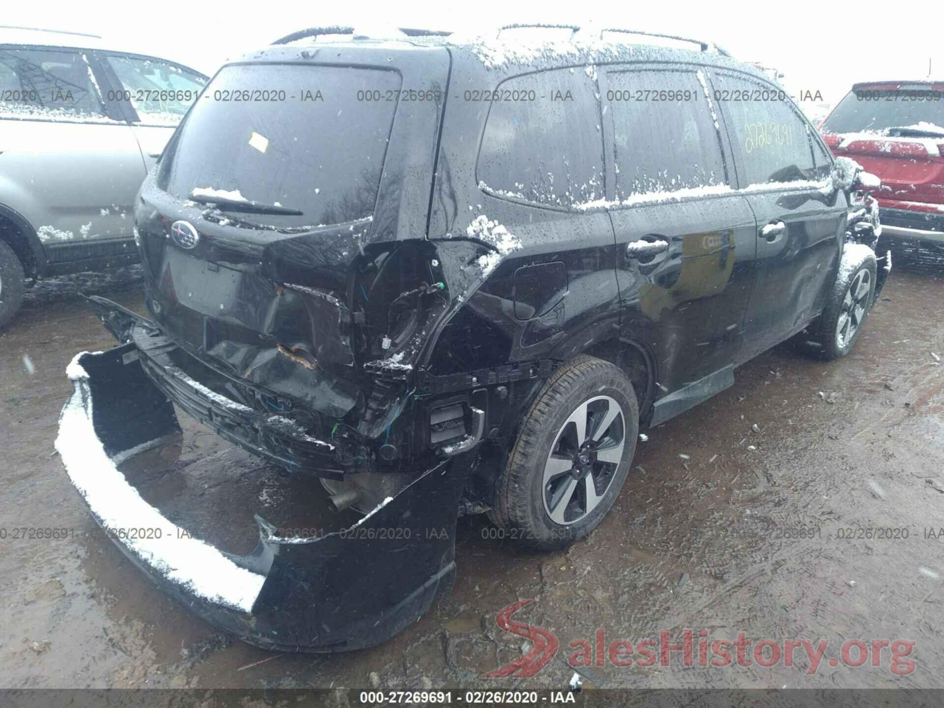 JF2SJAEC1JH589594 2018 SUBARU FORESTER