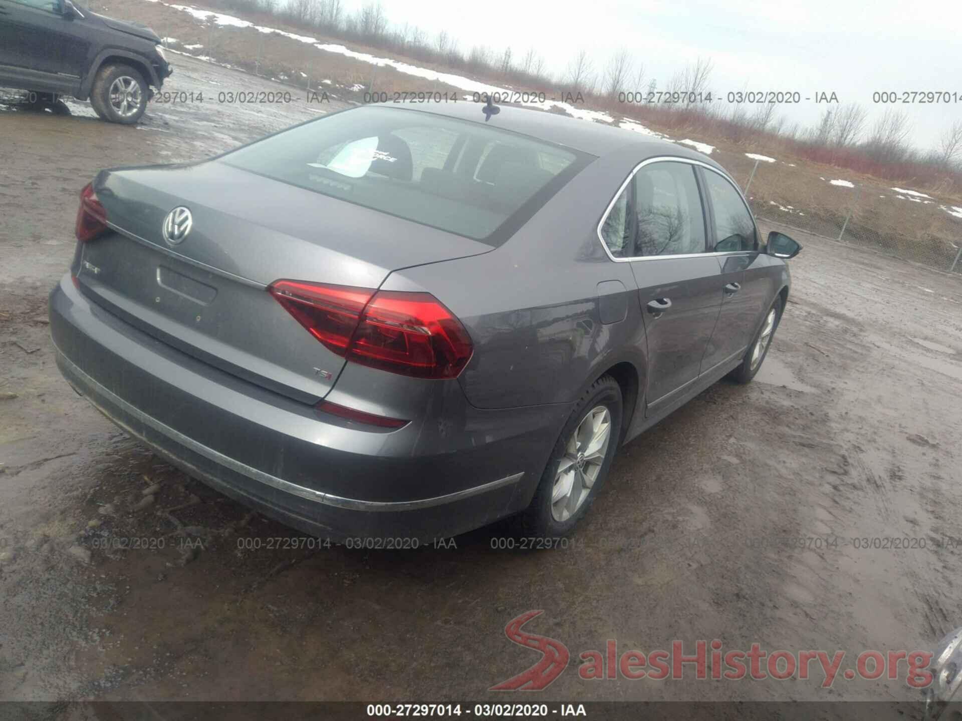 1VWAT7A30HC069467 2017 Volkswagen Passat