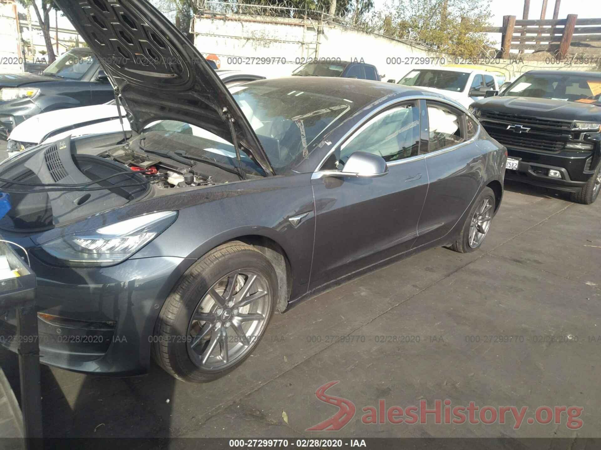 5YJ3E1EA8JF043378 2018 TESLA MODEL 3