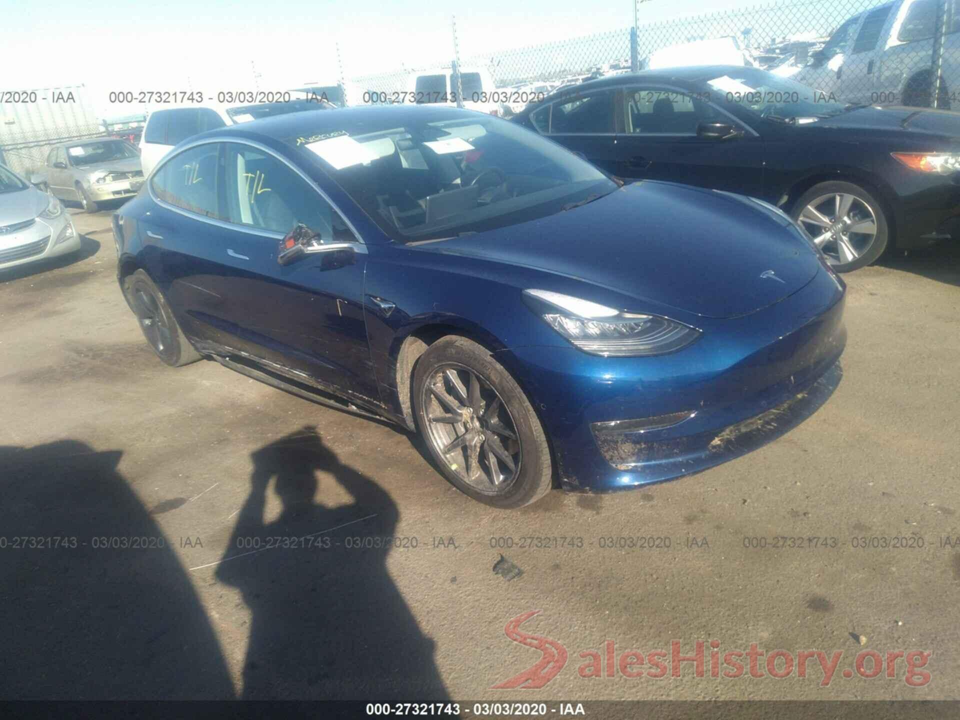 5YJ3E1EA3JF043157 2018 TESLA MODEL 3