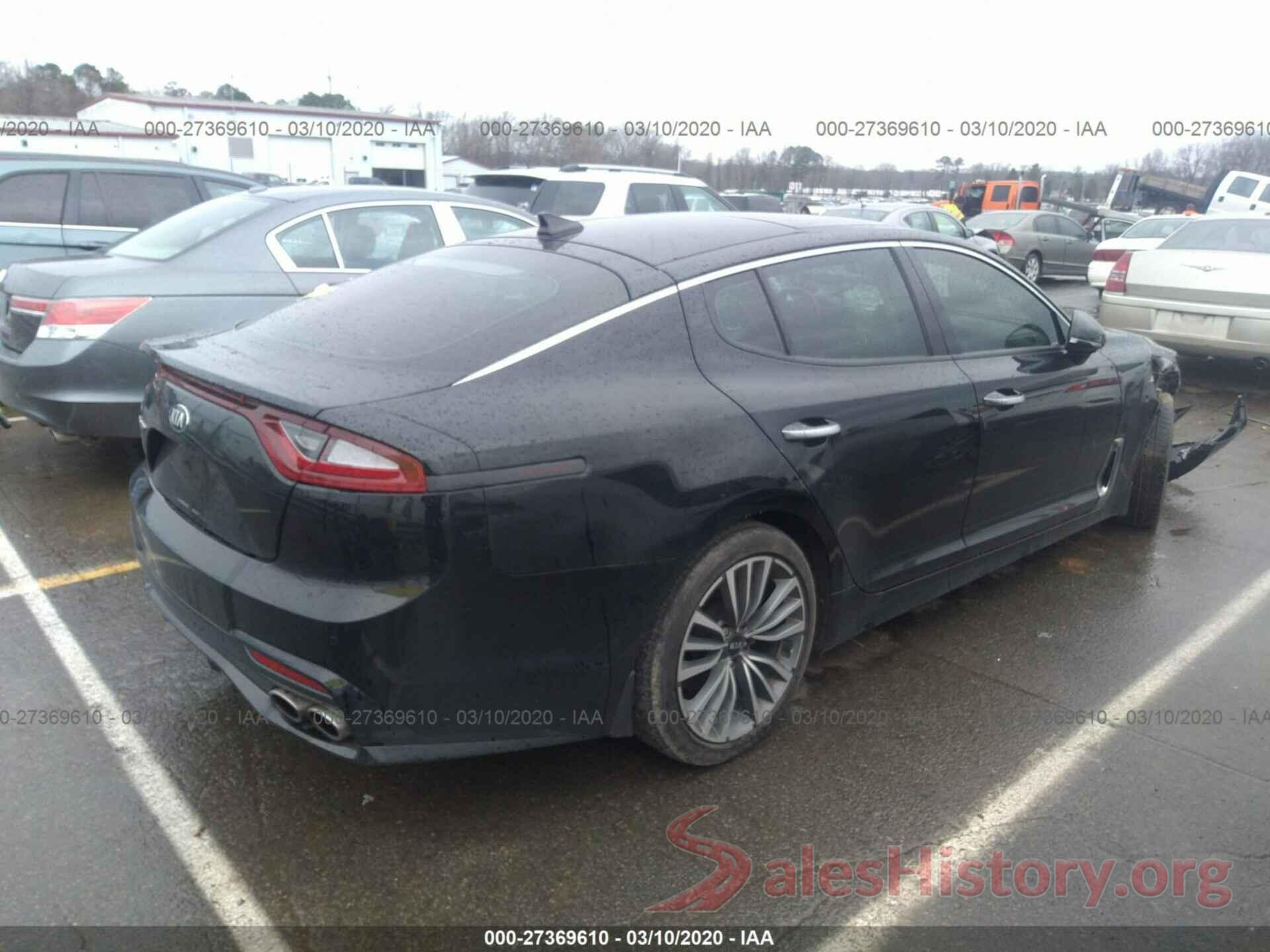 KNAE25LAXJ6013352 2018 KIA STINGER