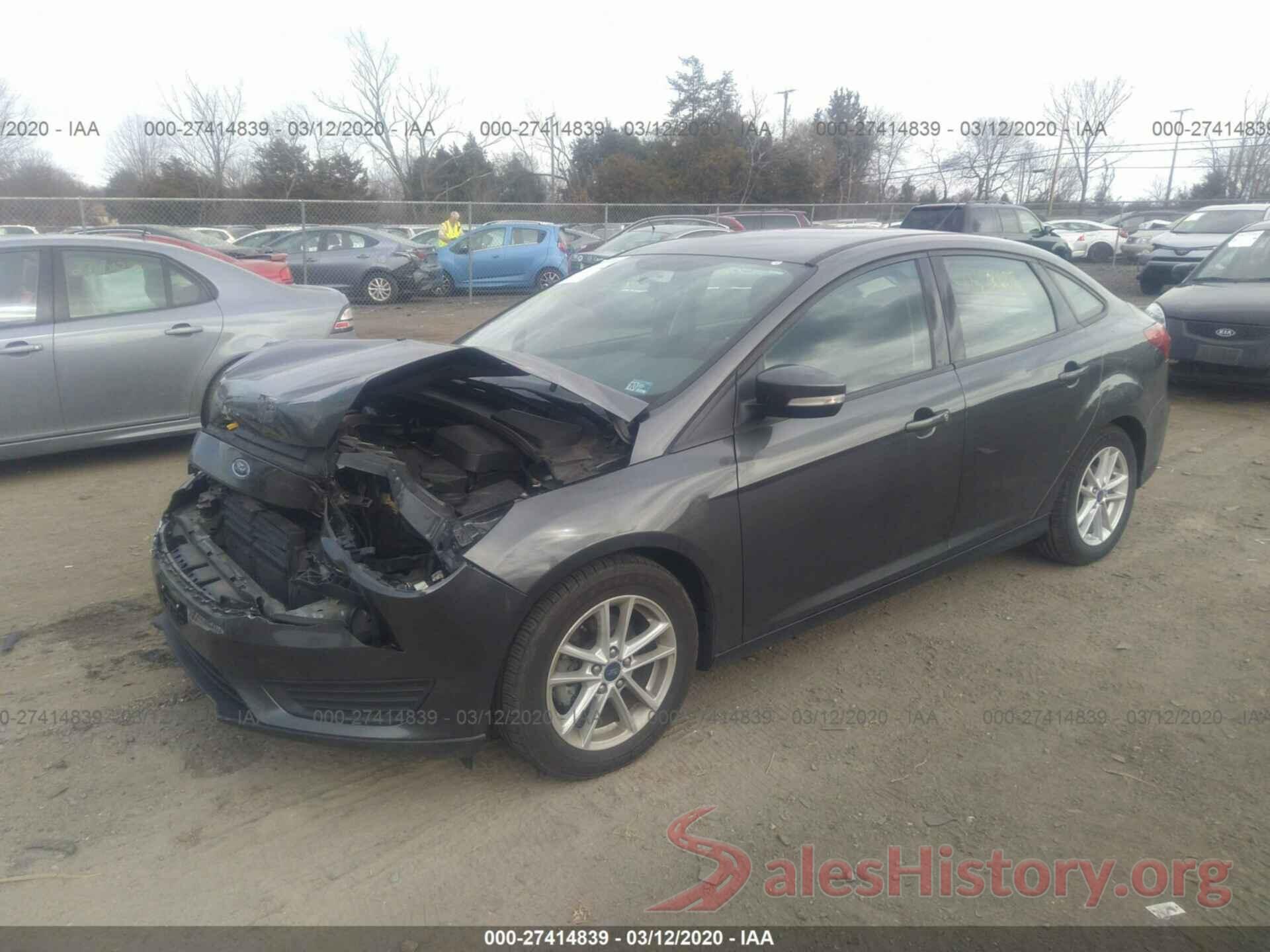 1FADP3F24HL262546 2017 Ford Focus