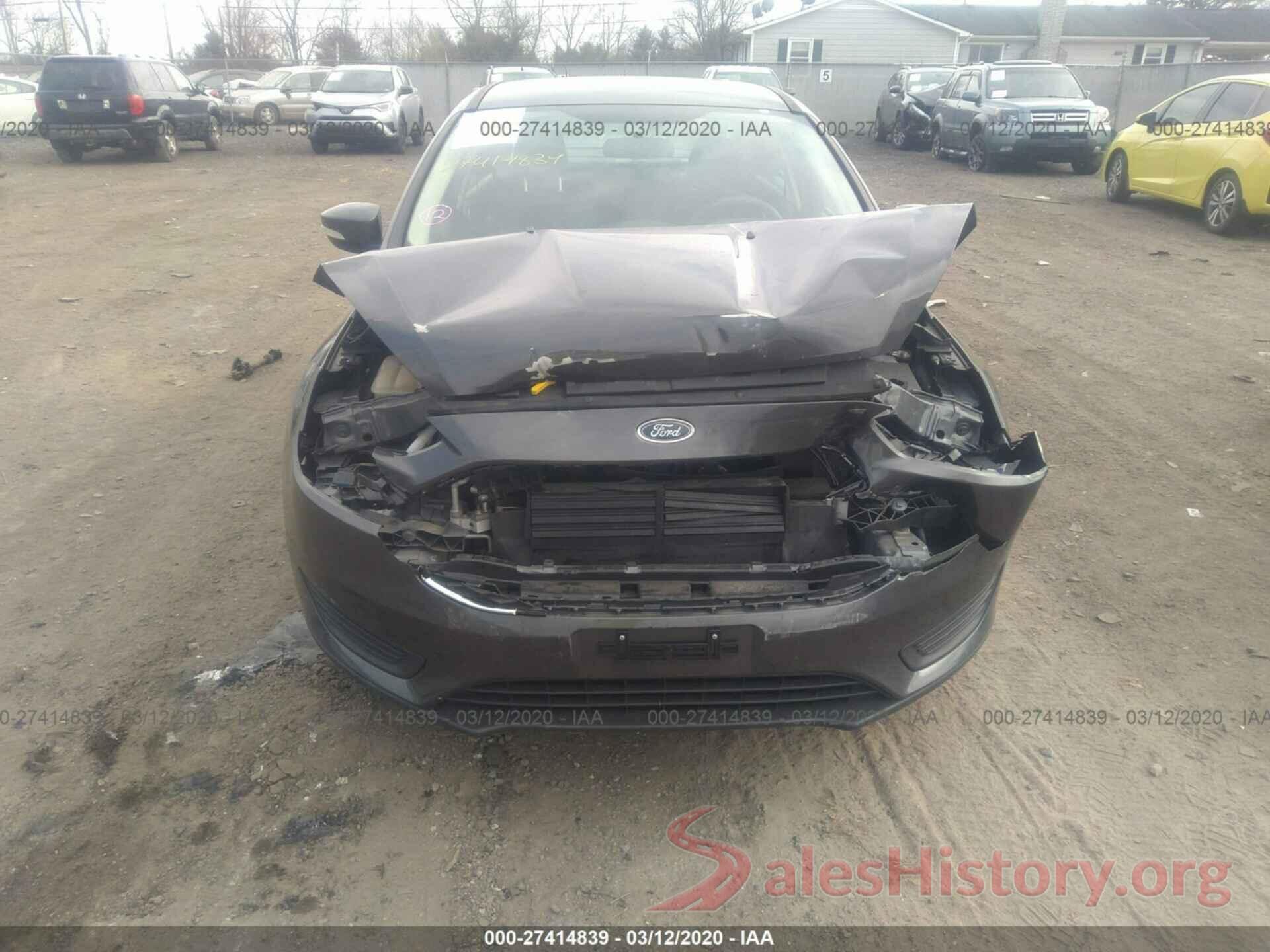 1FADP3F24HL262546 2017 Ford Focus