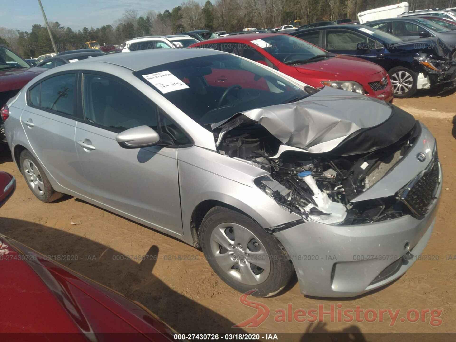 3KPFK4A79JE168865 2018 KIA Forte