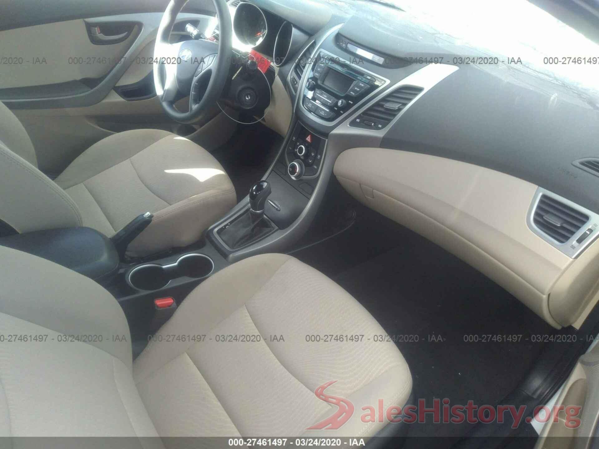 5NPDH4AE2GH769589 2016 Hyundai Elantra