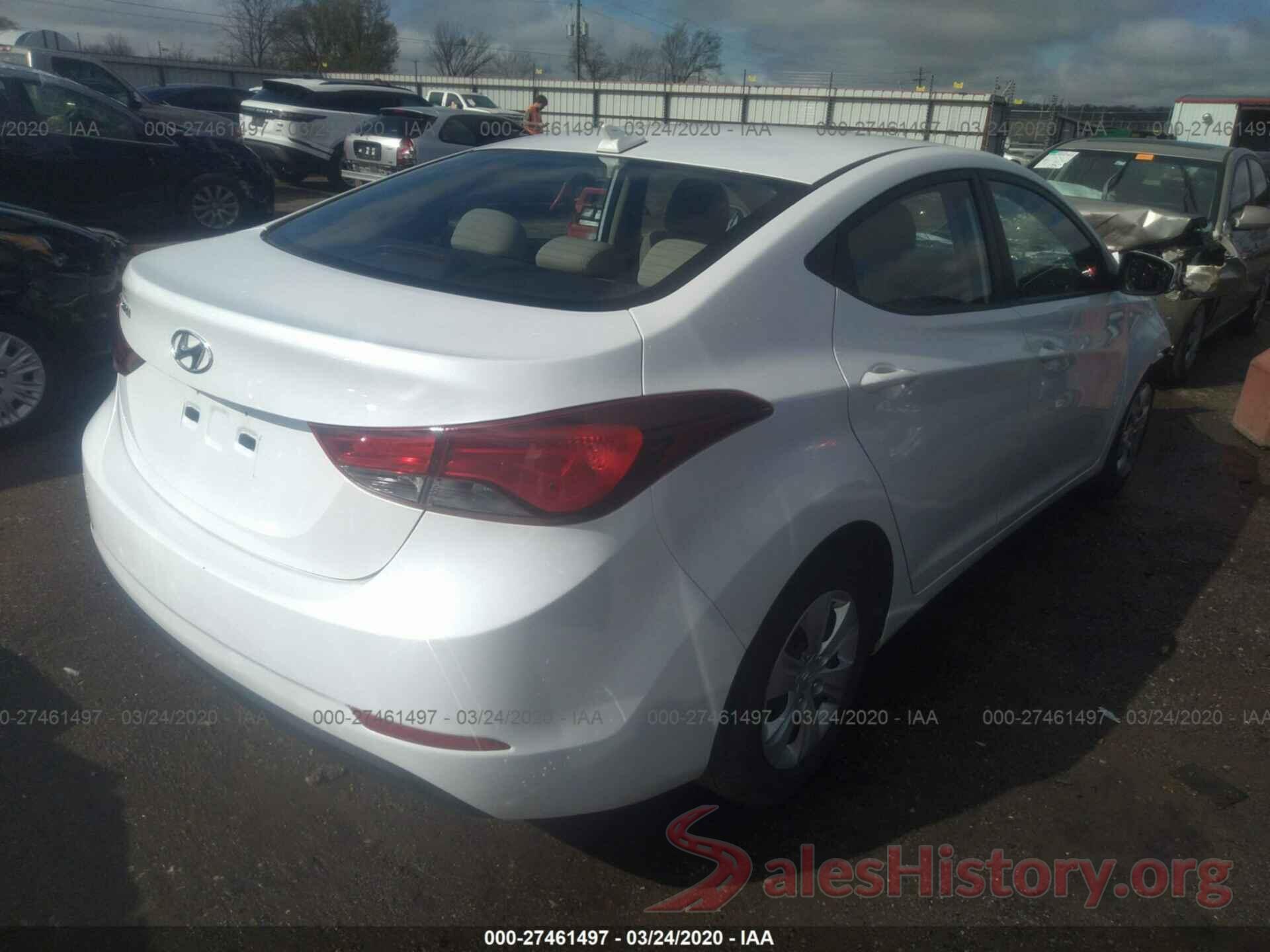 5NPDH4AE2GH769589 2016 Hyundai Elantra