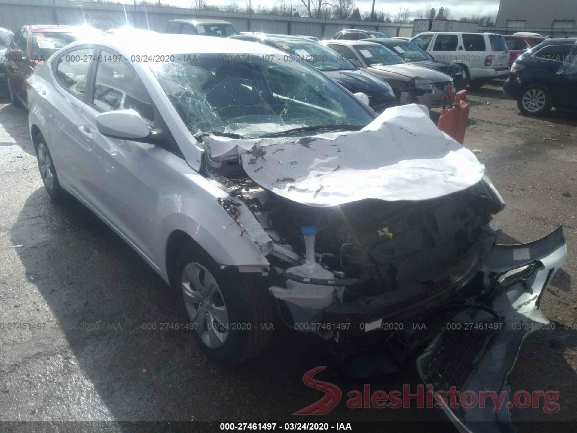 5NPDH4AE2GH769589 2016 Hyundai Elantra