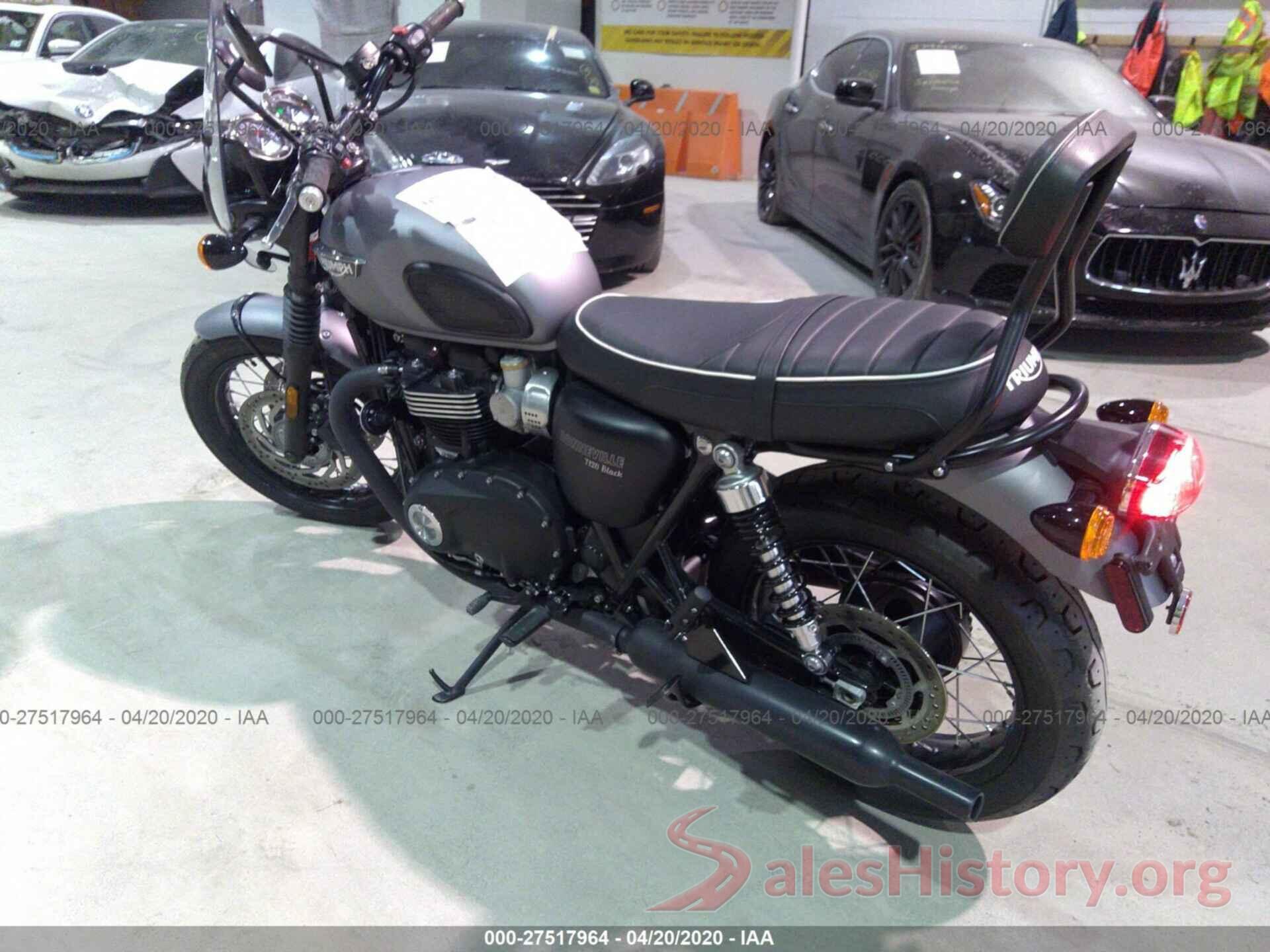 SMTD40HL6JT875640 2018 TRIUMPH MOTORCYCLE BONNEVILLE