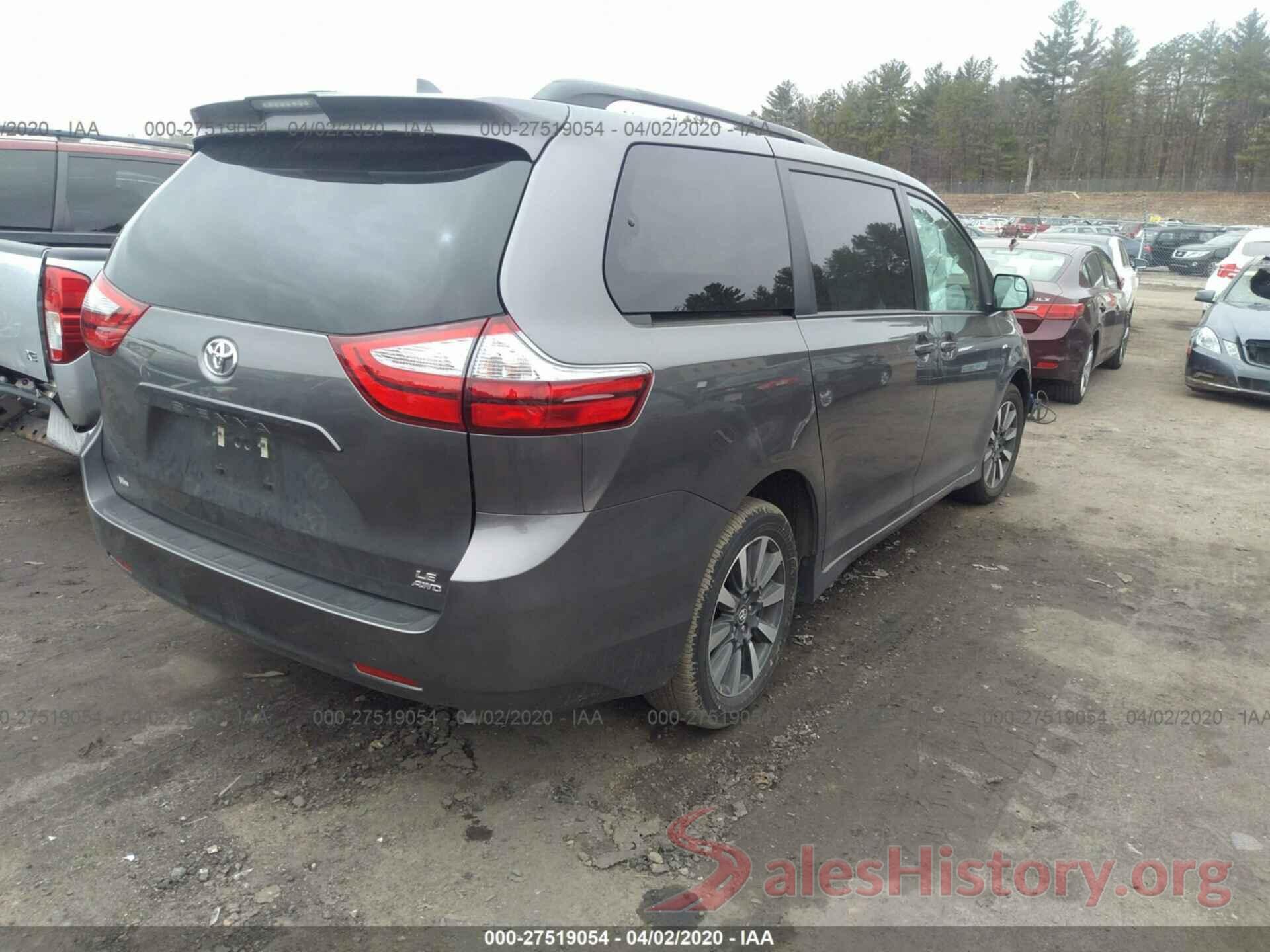 5TDJZ3DC9KS226831 2019 TOYOTA SIENNA