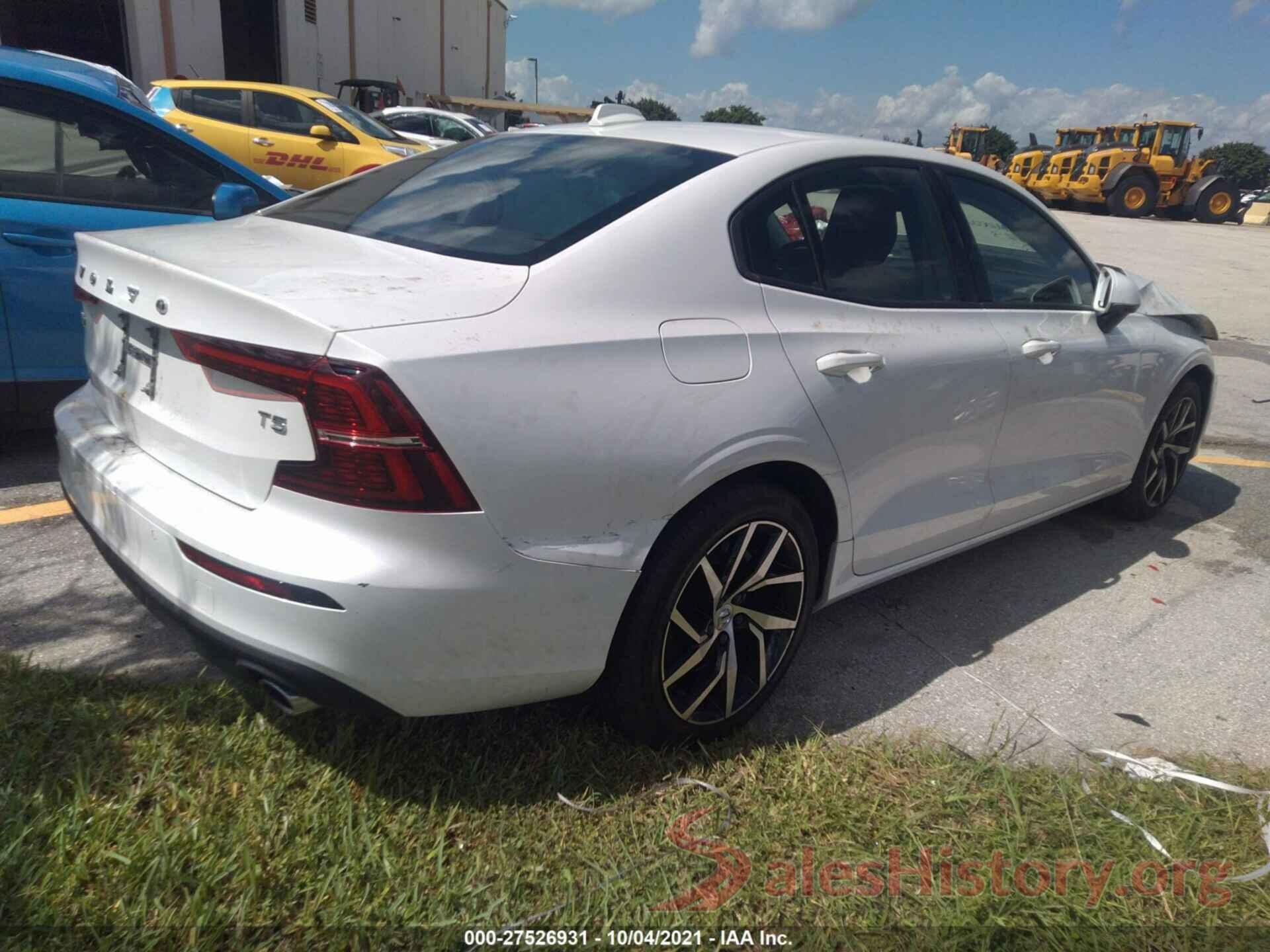 7JR102FK9LG039899 2020 VOLVO S60