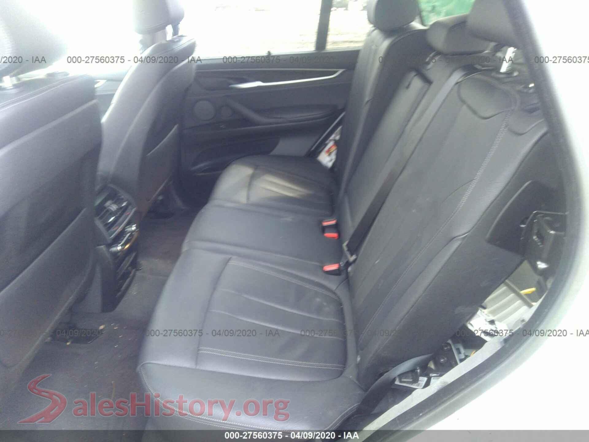 2018 BMW X5 VIN 5UXKR0C57J0X88880, front passenger side