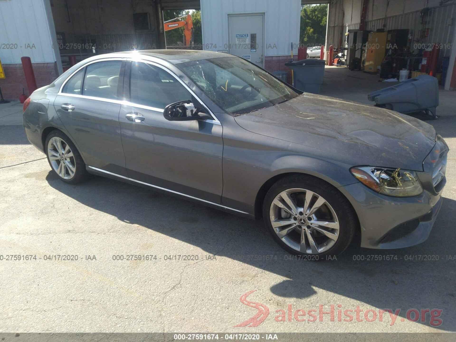 55SWF4JB4JU236989 2018 MERCEDES-BENZ C