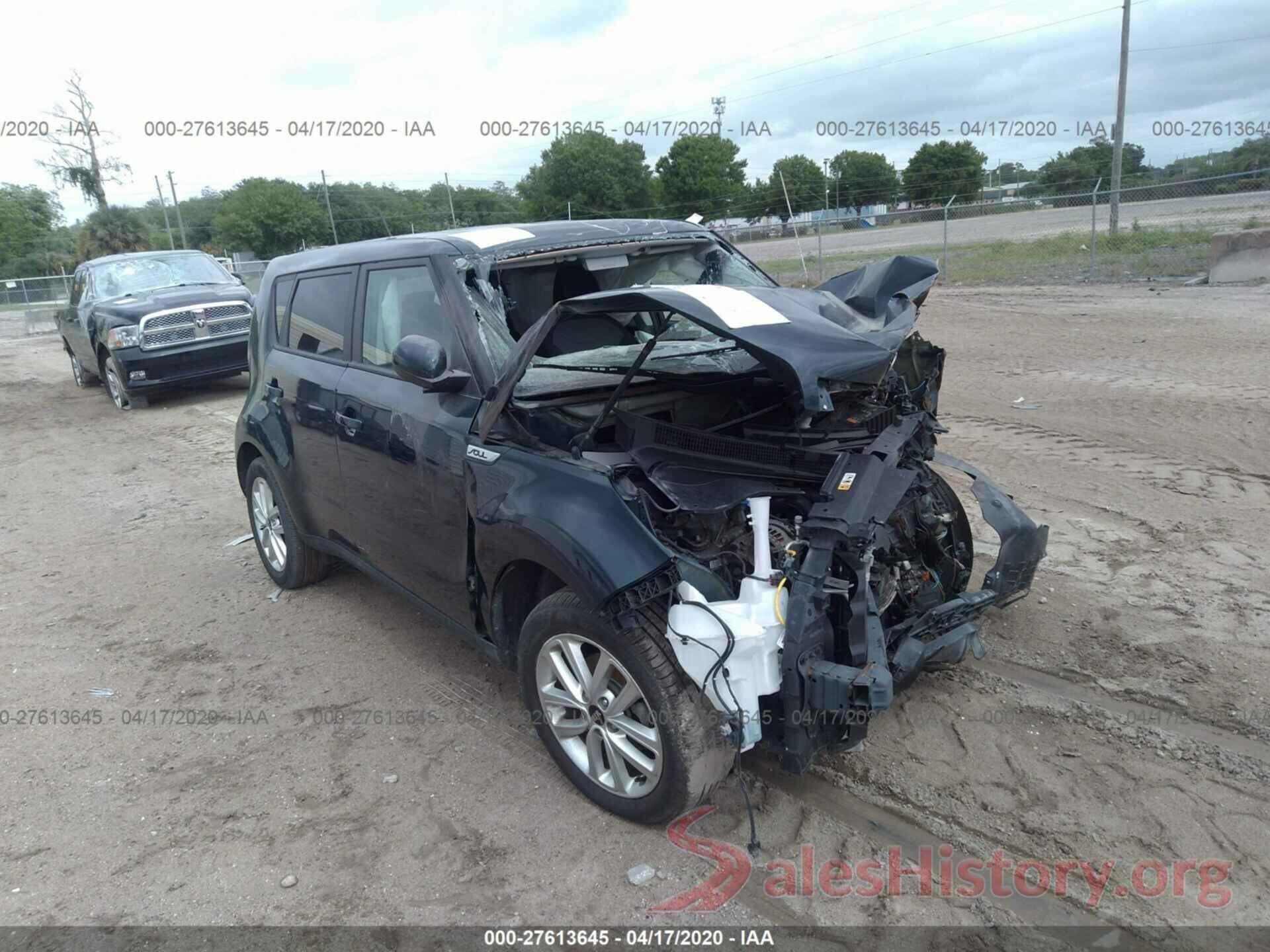 KNDJP3A50J7517481 2018 KIA SOUL