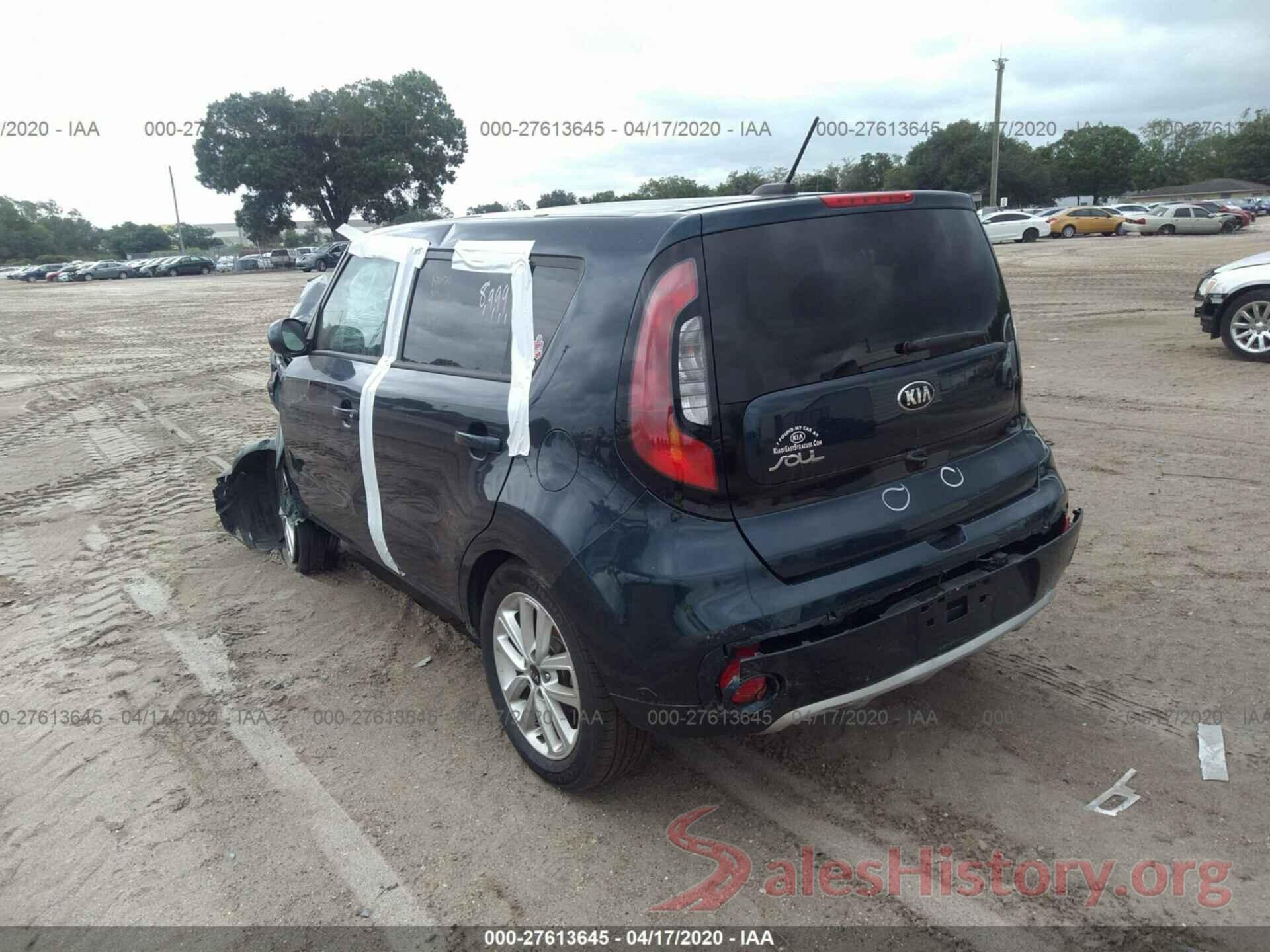 KNDJP3A50J7517481 2018 KIA SOUL