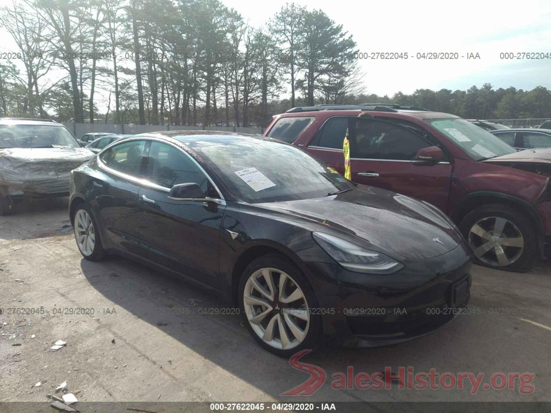 5YJ3E1EB2JF131920 2018 TESLA MODEL 3