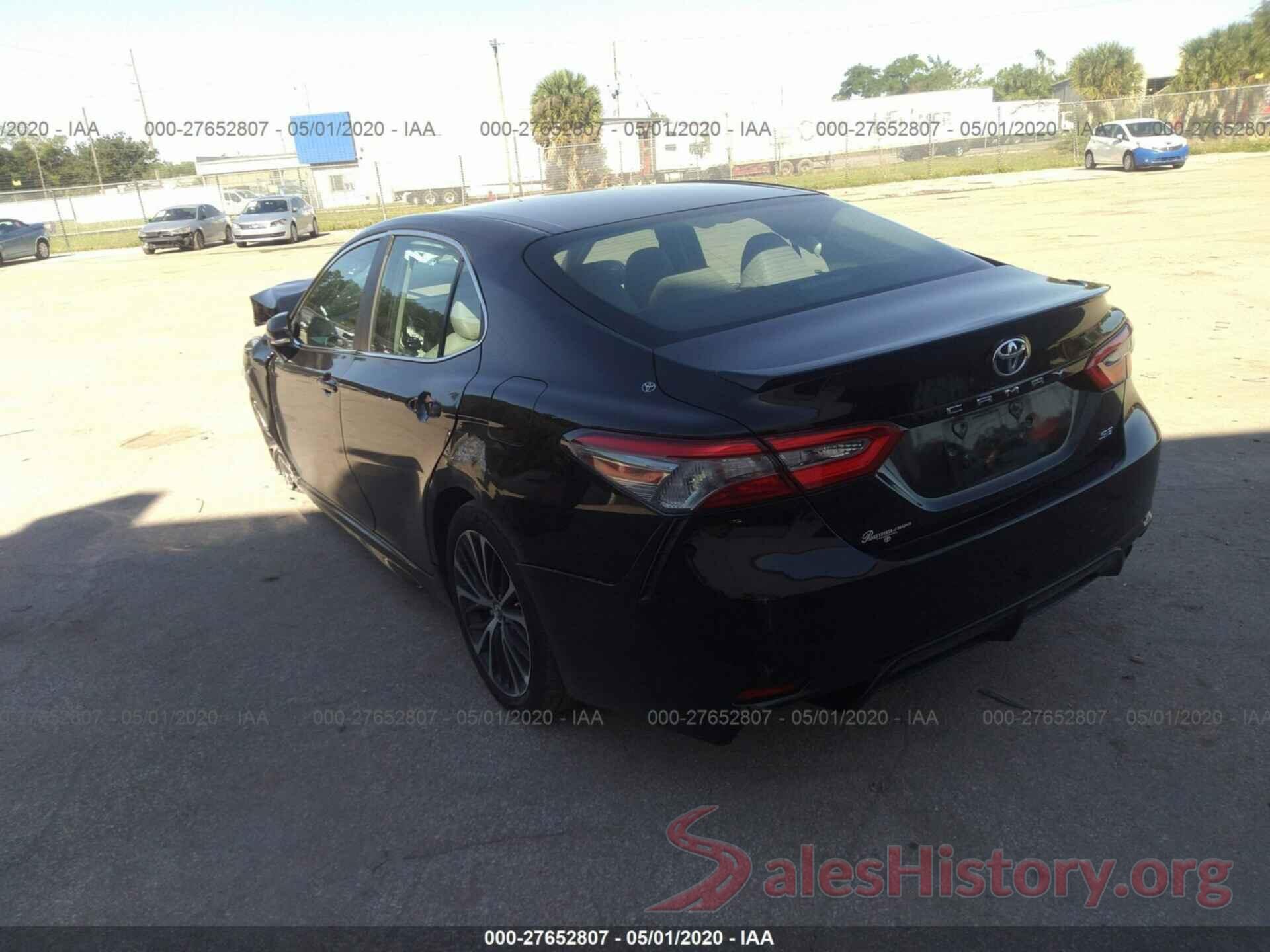 4T1B11HK6JU637207 2018 TOYOTA CAMRY