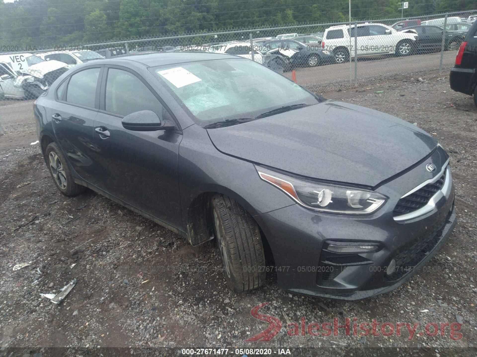 3KPF24AD2KE111673 2019 KIA FORTE