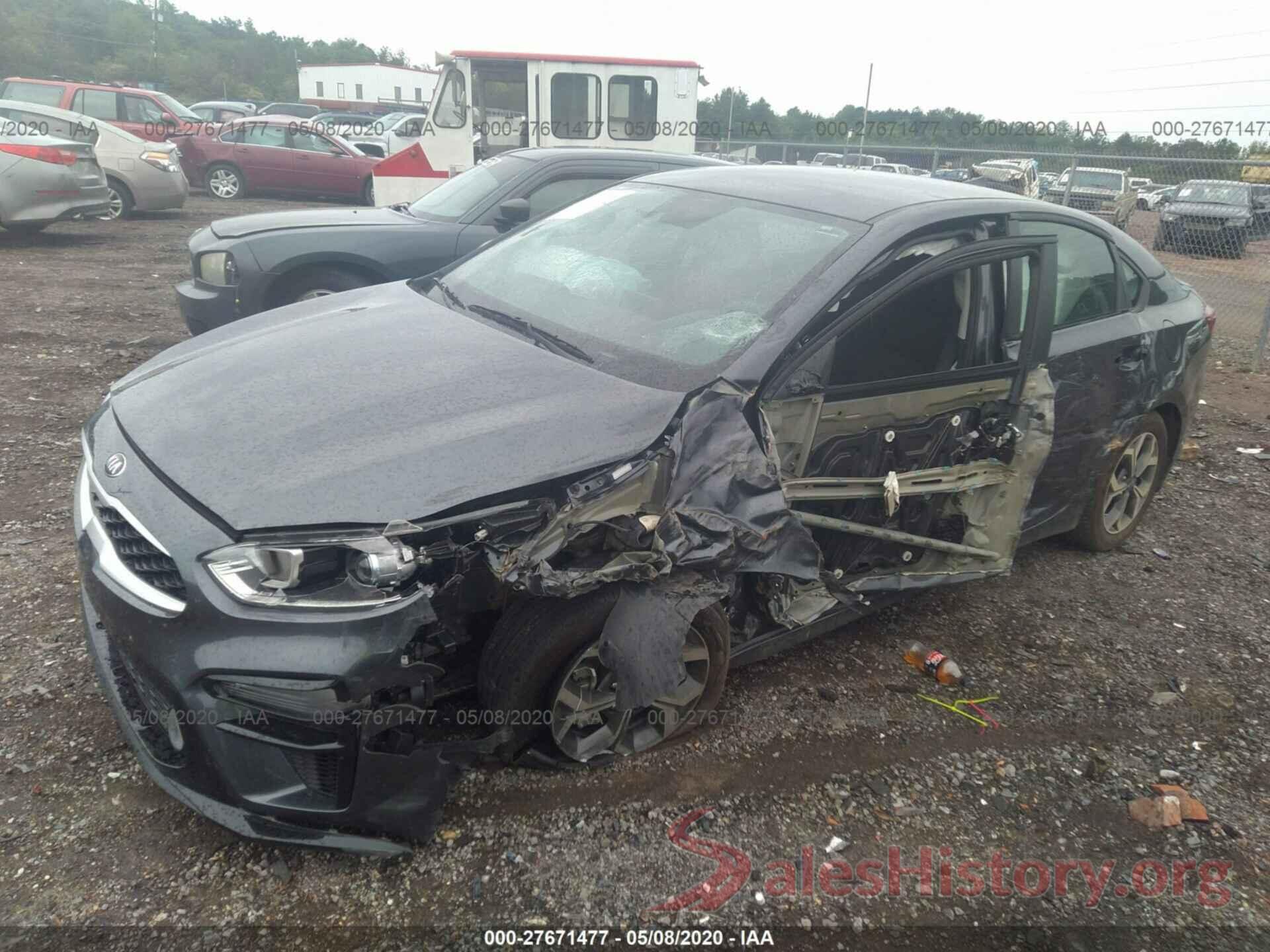 3KPF24AD2KE111673 2019 KIA FORTE