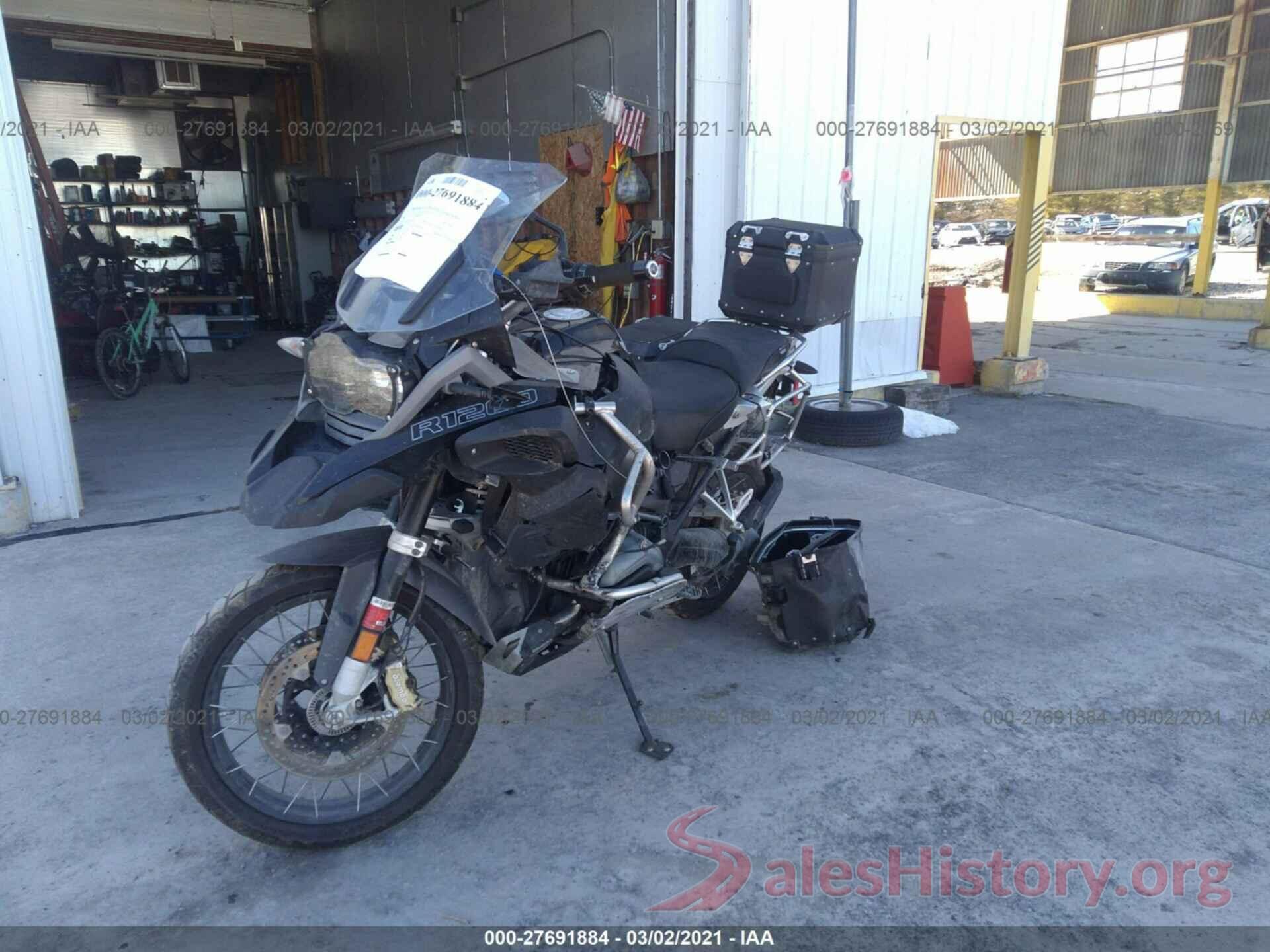 WB10A1200JZ899775 2018 BMW R1200