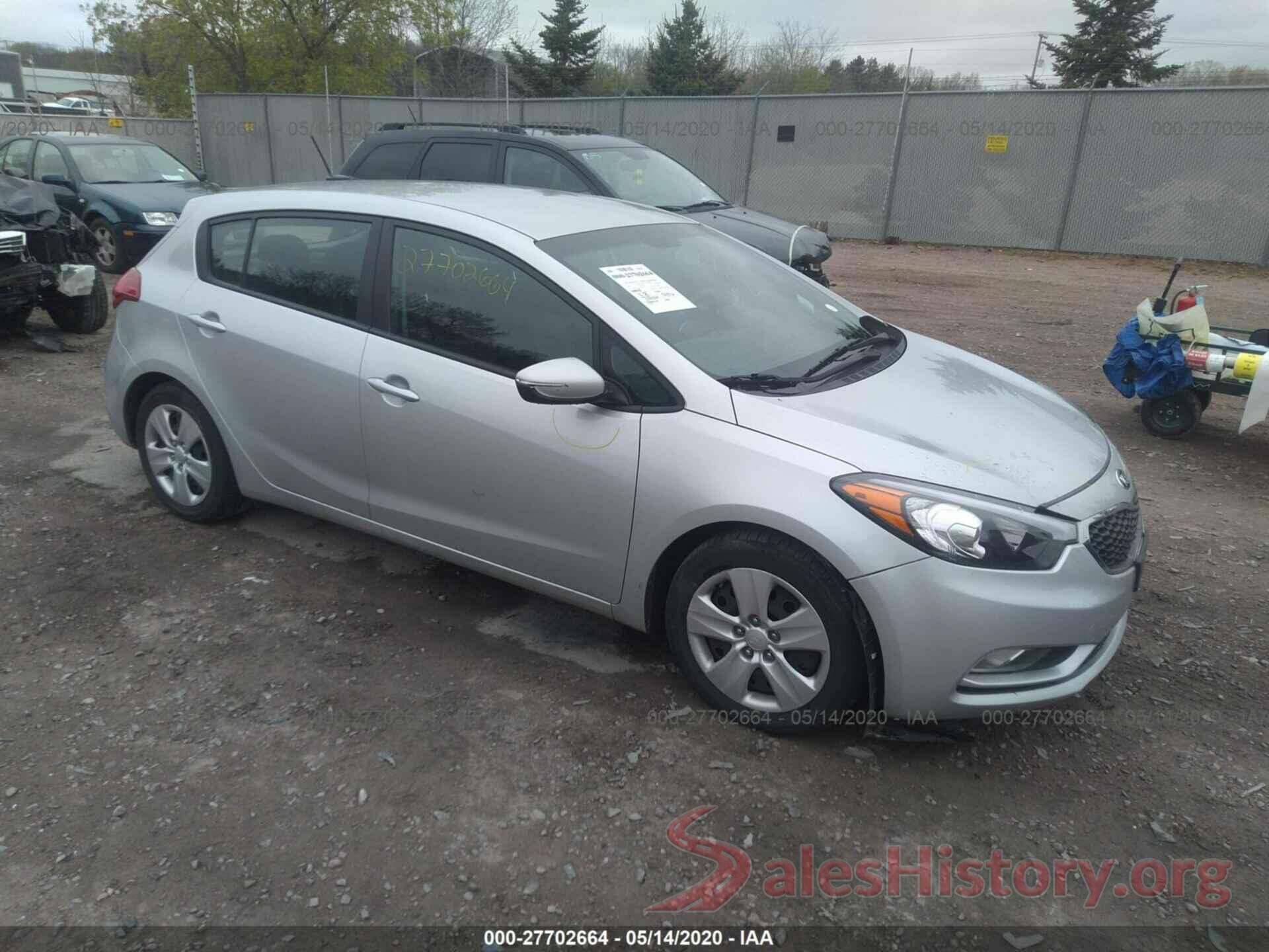 KNAFK5A83G5621555 2016 KIA Forte