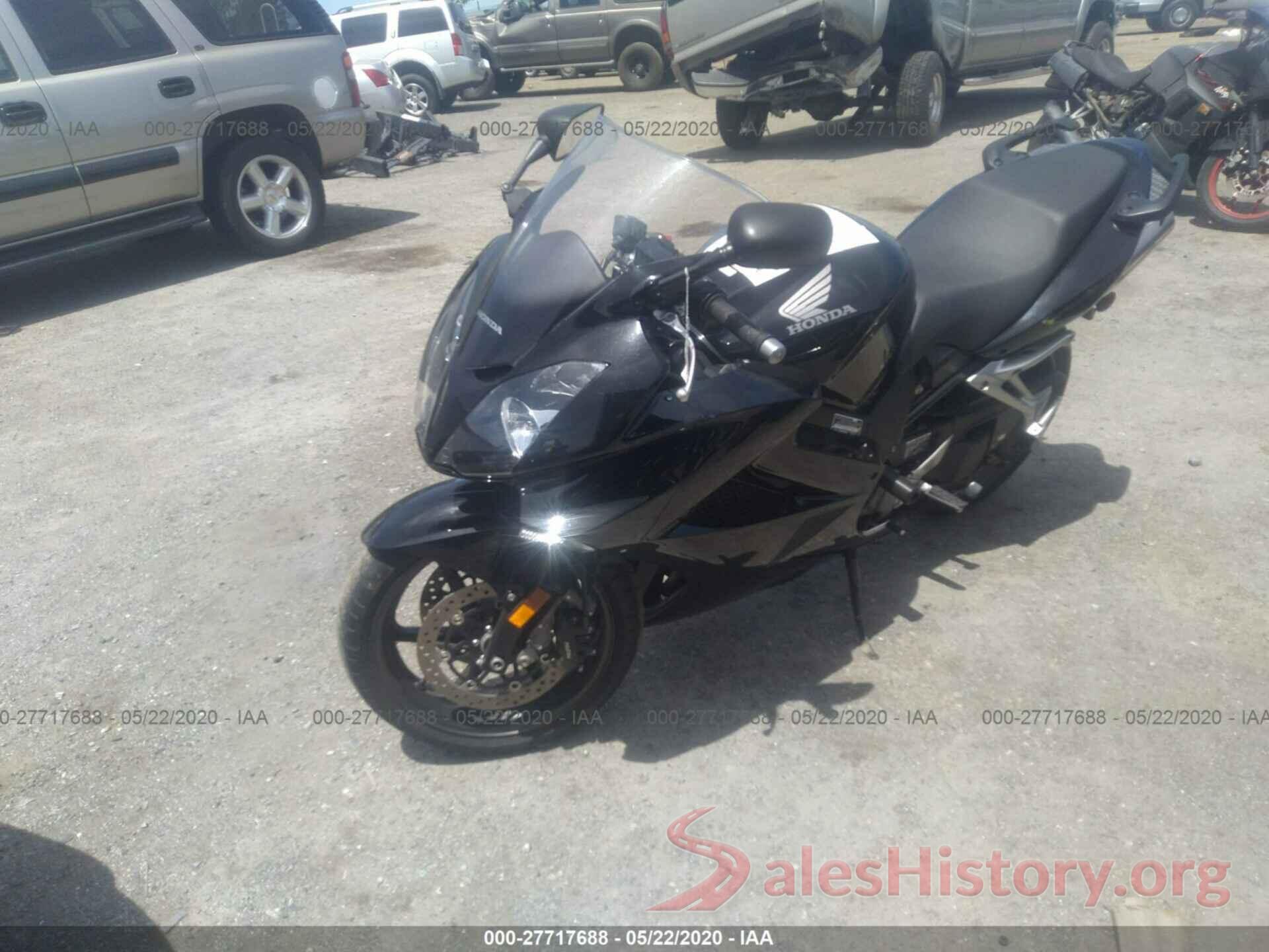 JH2RC460X9K100015 2009 HONDA VFR800