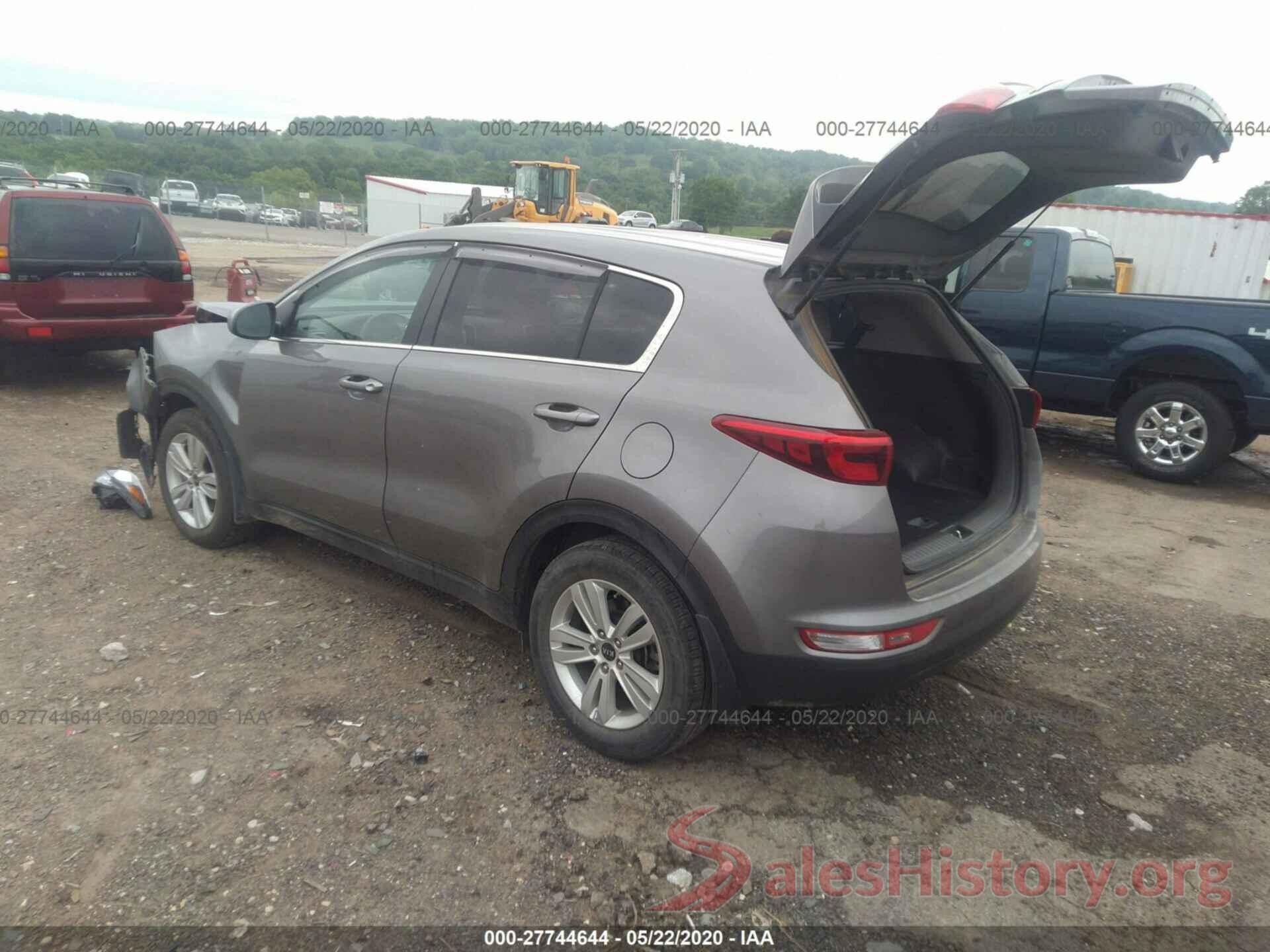 KNDPM3AC1J7447636 2018 KIA SPORTAGE