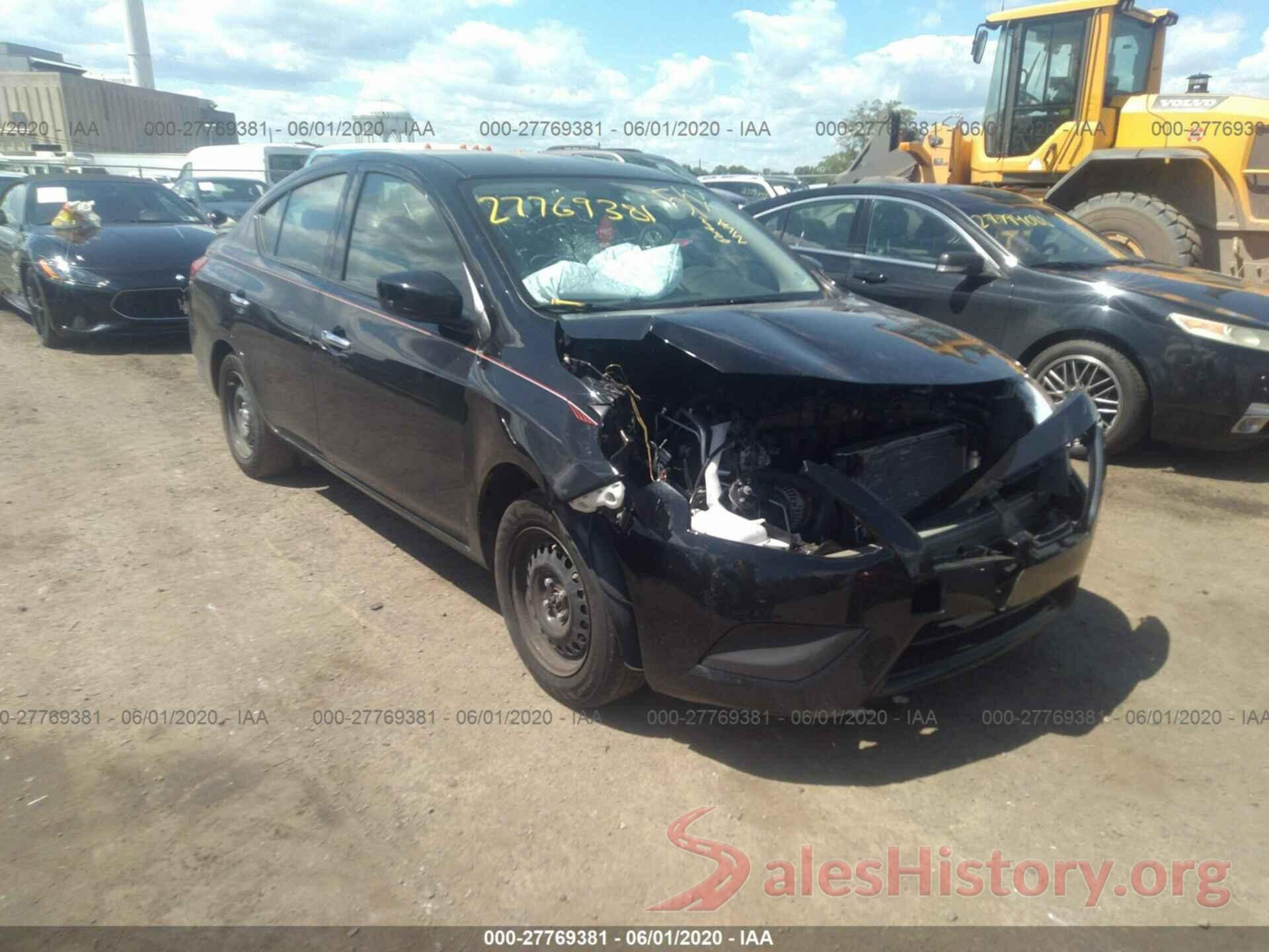 3N1CN7AP2KL843158 2019 NISSAN VERSA