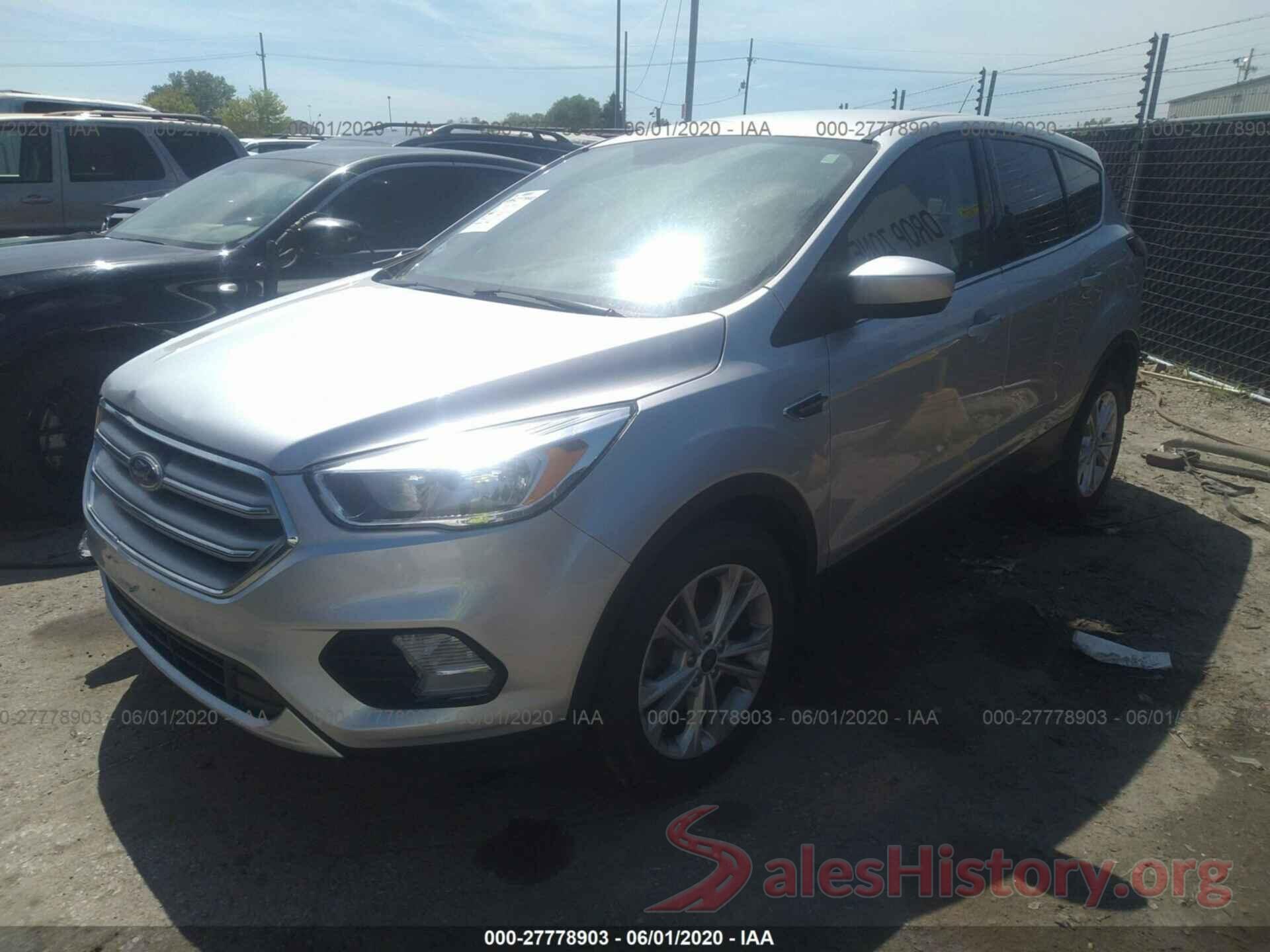 1FMCU0GD8HUC64612 2017 Ford Escape