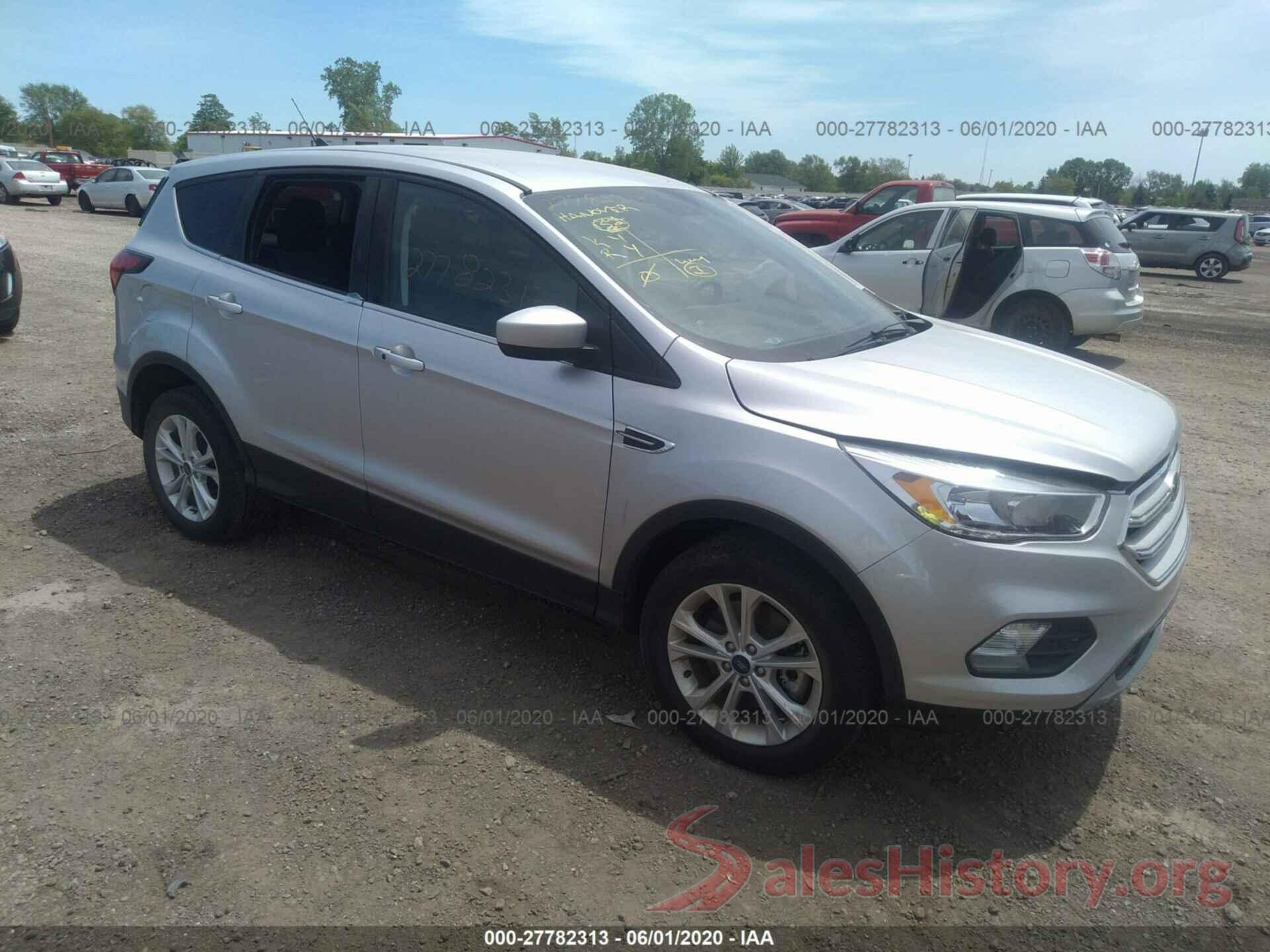 1FMCU9GD7KUA53350 2019 FORD ESCAPE