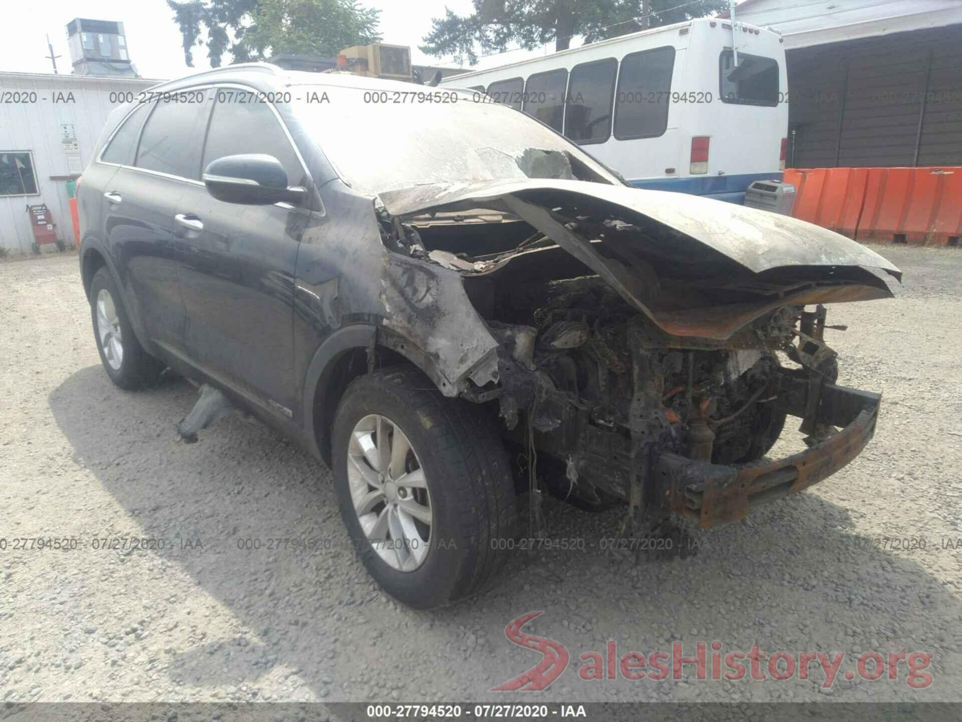 5XYPGDA56HG192039 2017 KIA Sorento