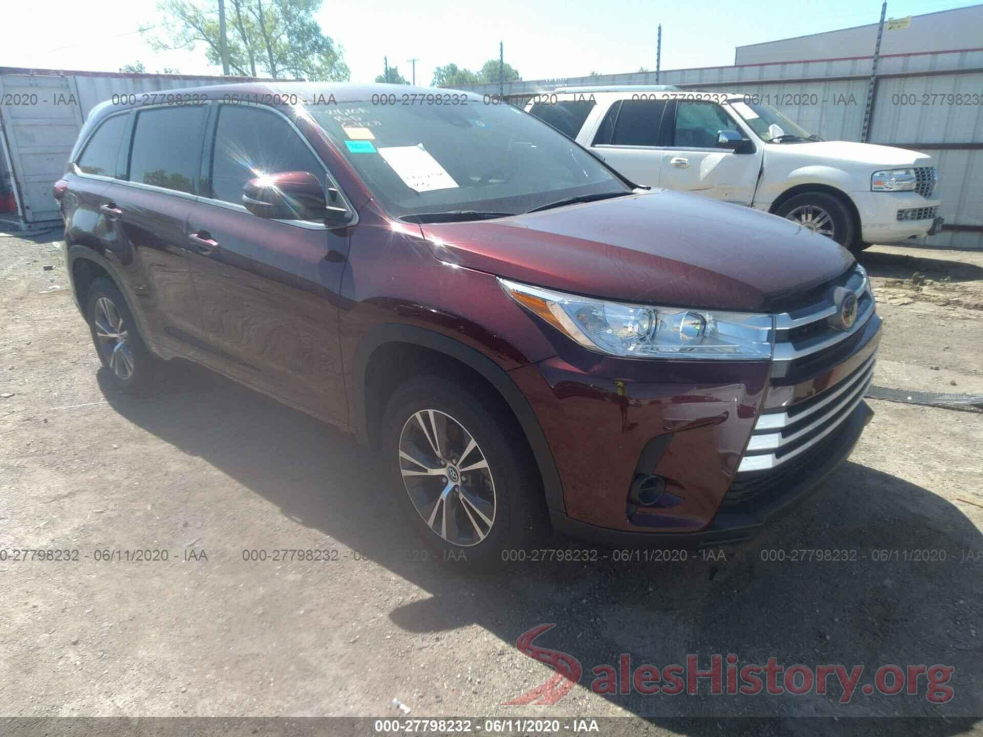 5TDZARFH0JS037926 2018 TOYOTA HIGHLANDER