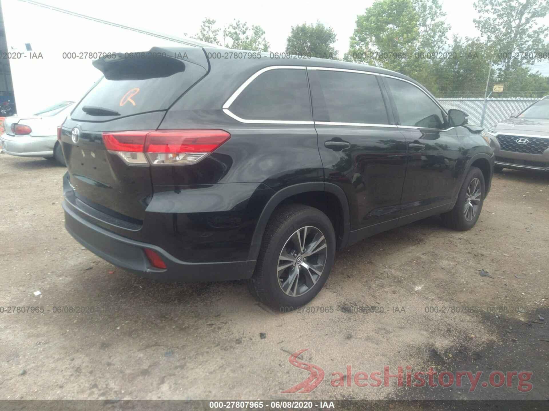 5TDZARFHXKS049888 2019 TOYOTA HIGHLANDER