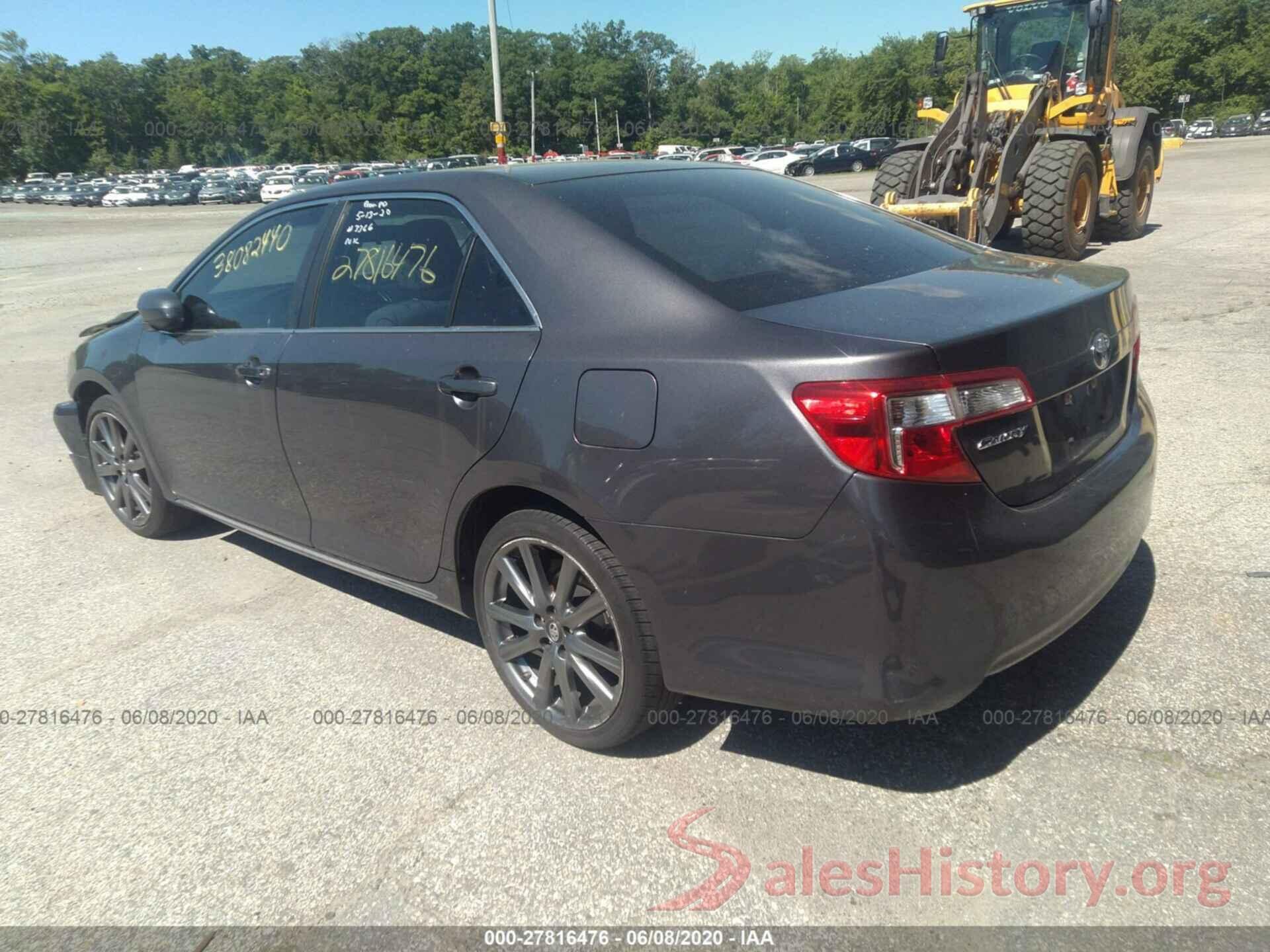 4T1BF1FK1EU426300 2014 TOYOTA CAMRY