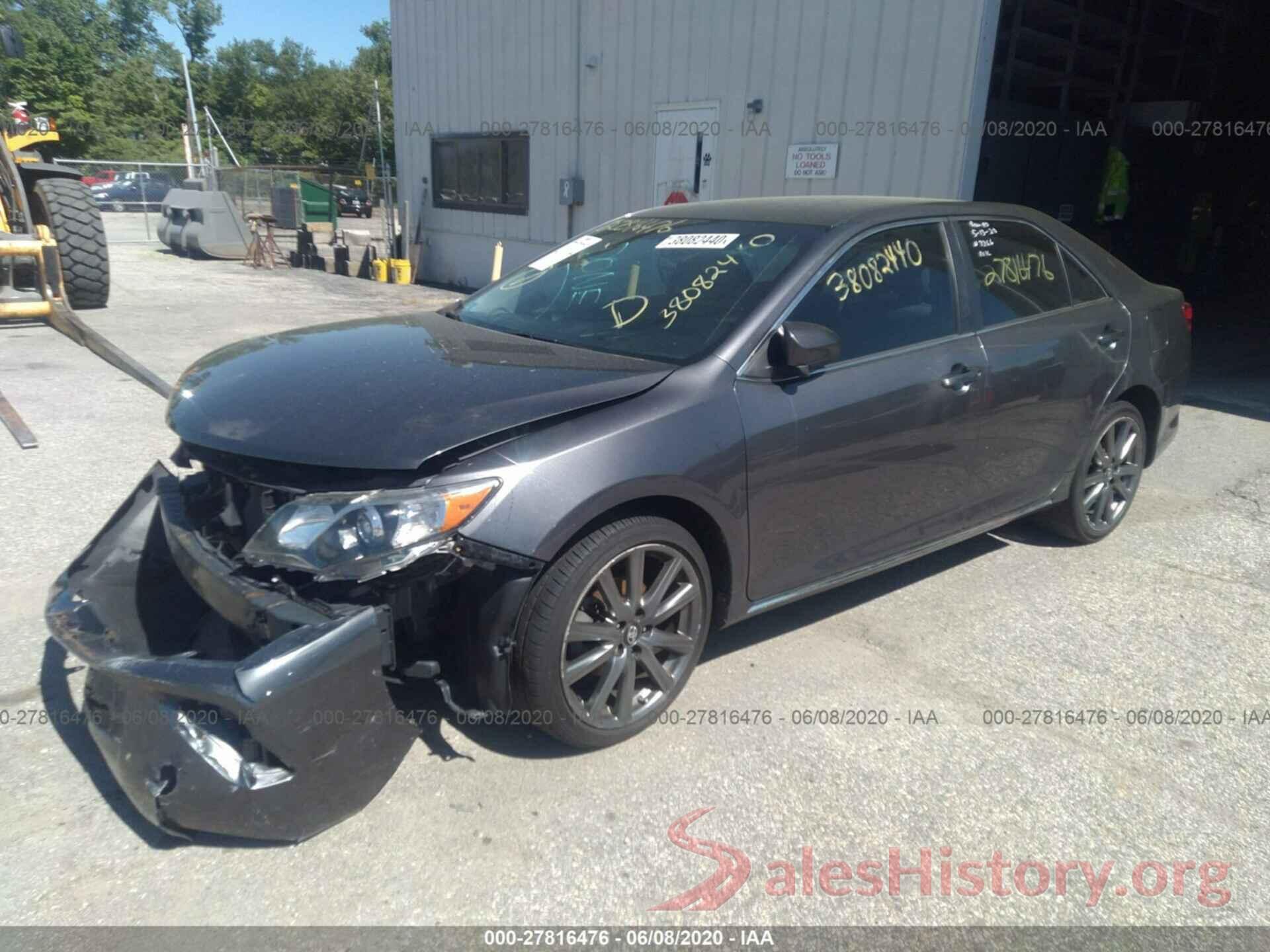 4T1BF1FK1EU426300 2014 TOYOTA CAMRY